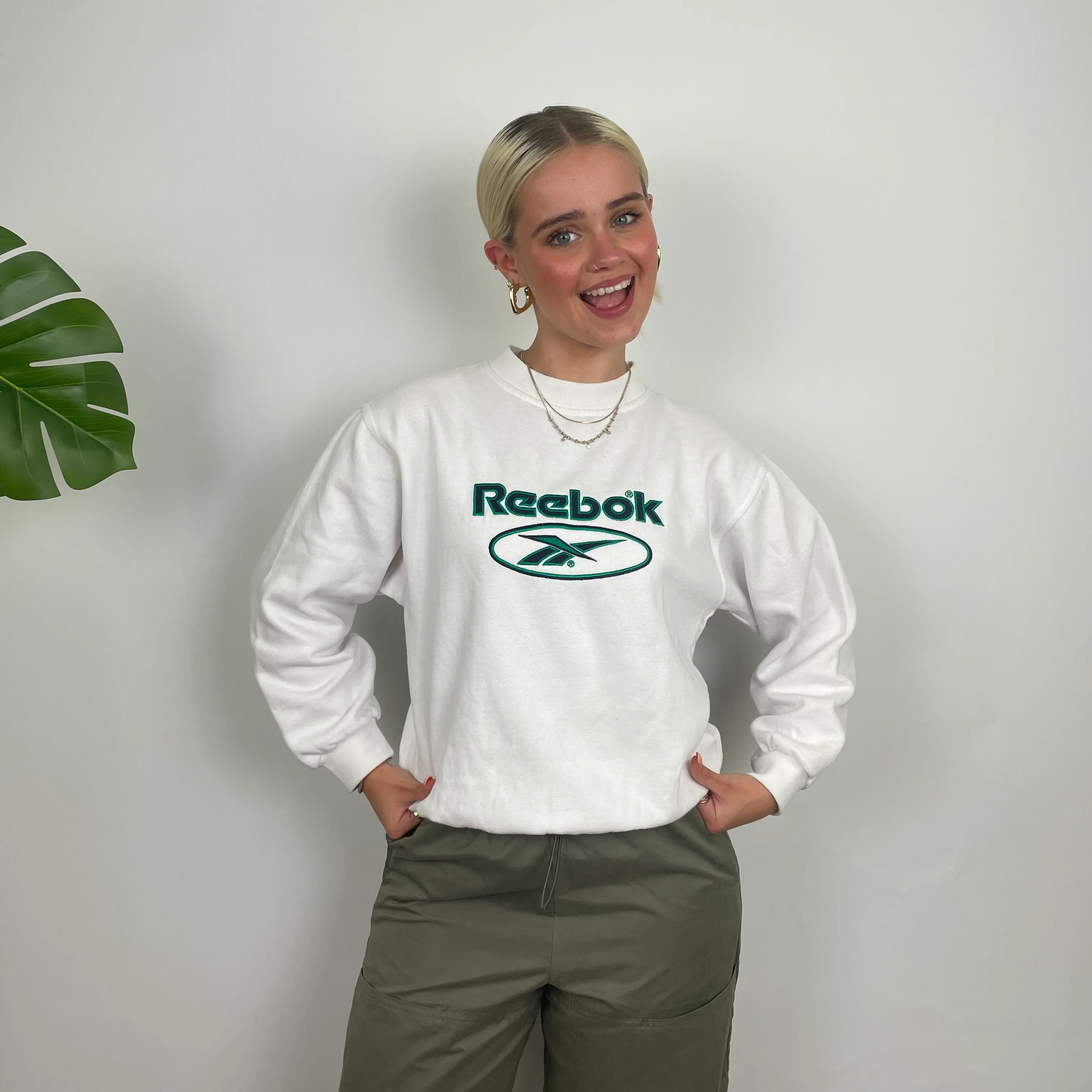 Reebok White Embroidered Spell Out Sweatshirt (XS) - Image 2