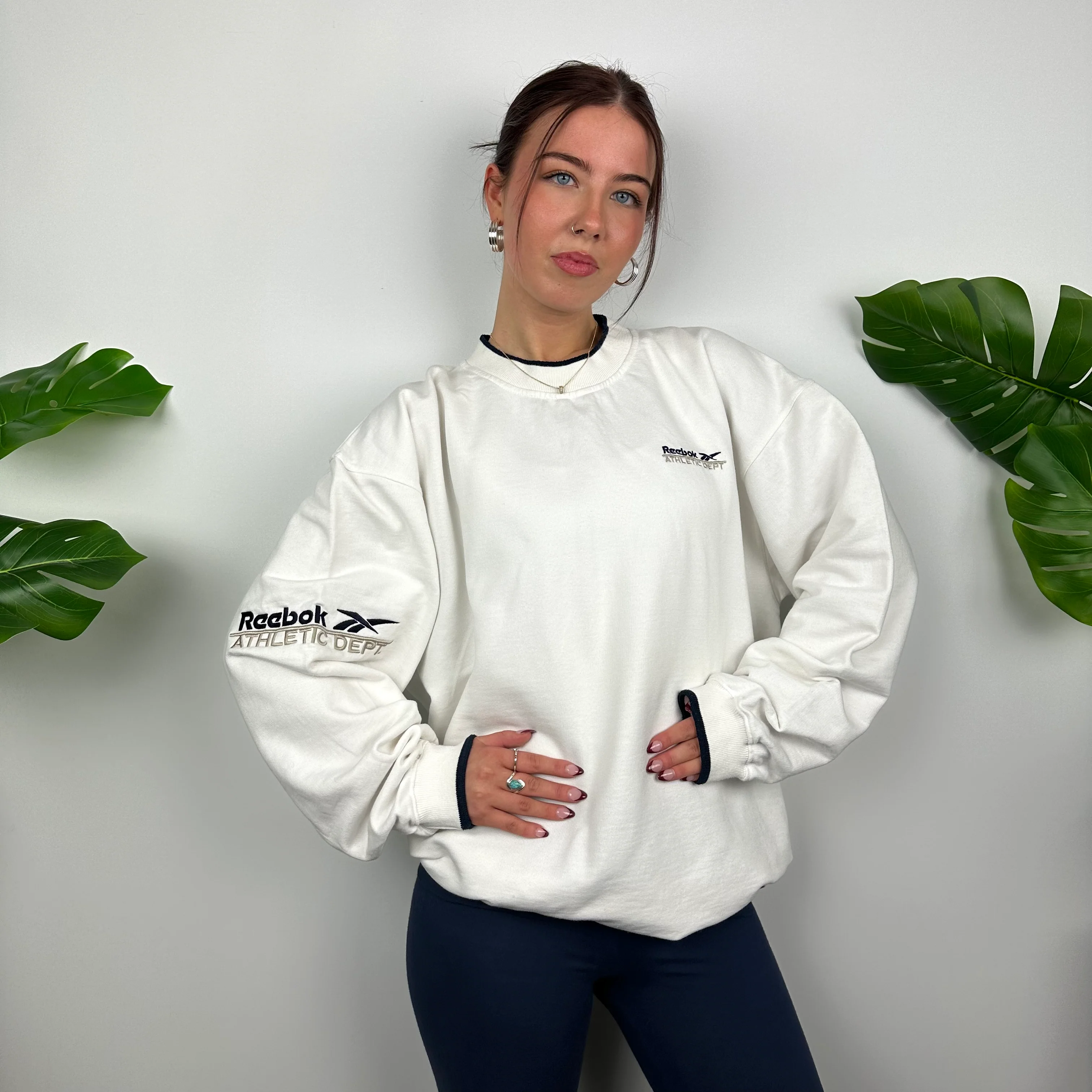 Reebok White Embroidered Spell Out Sweatshirt (L) - Image 5