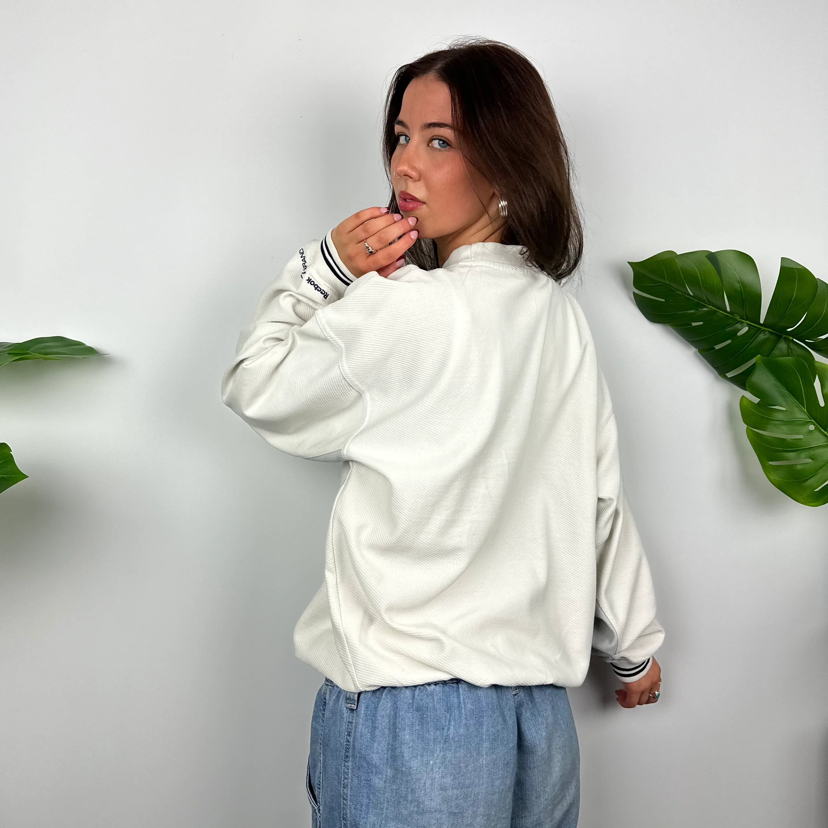 Reebok White Embroidered Spell Out Sweatshirt (M) - Image 5