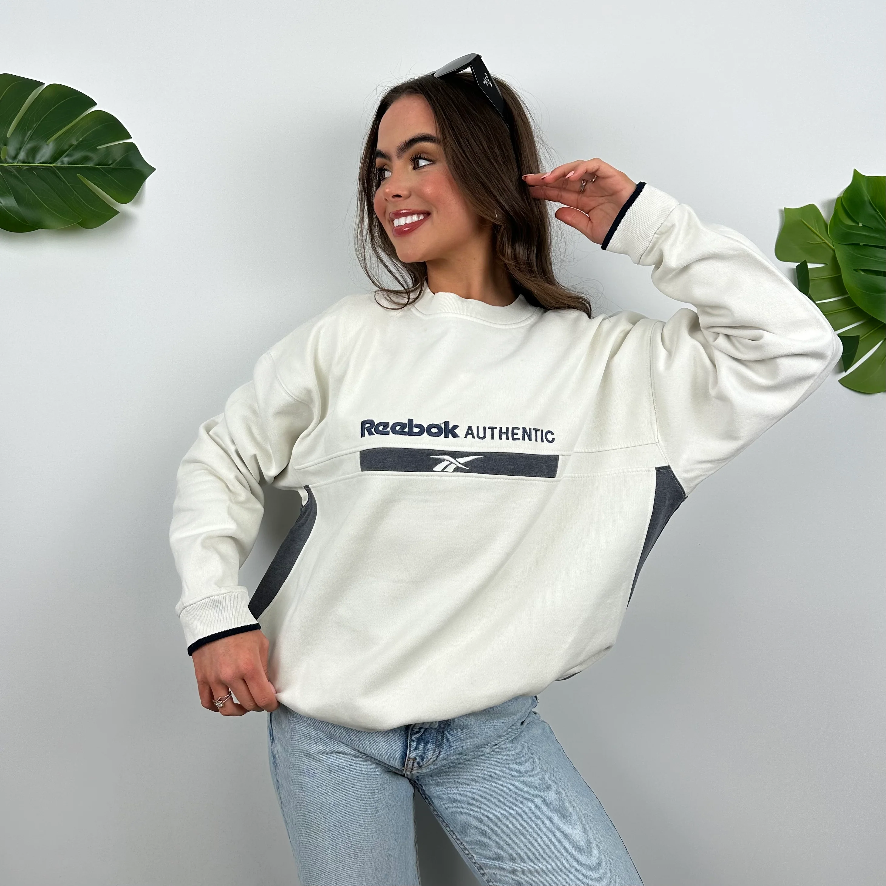 Reebok White Embroidered Spell Out Sweatshirt (L) - Image 5