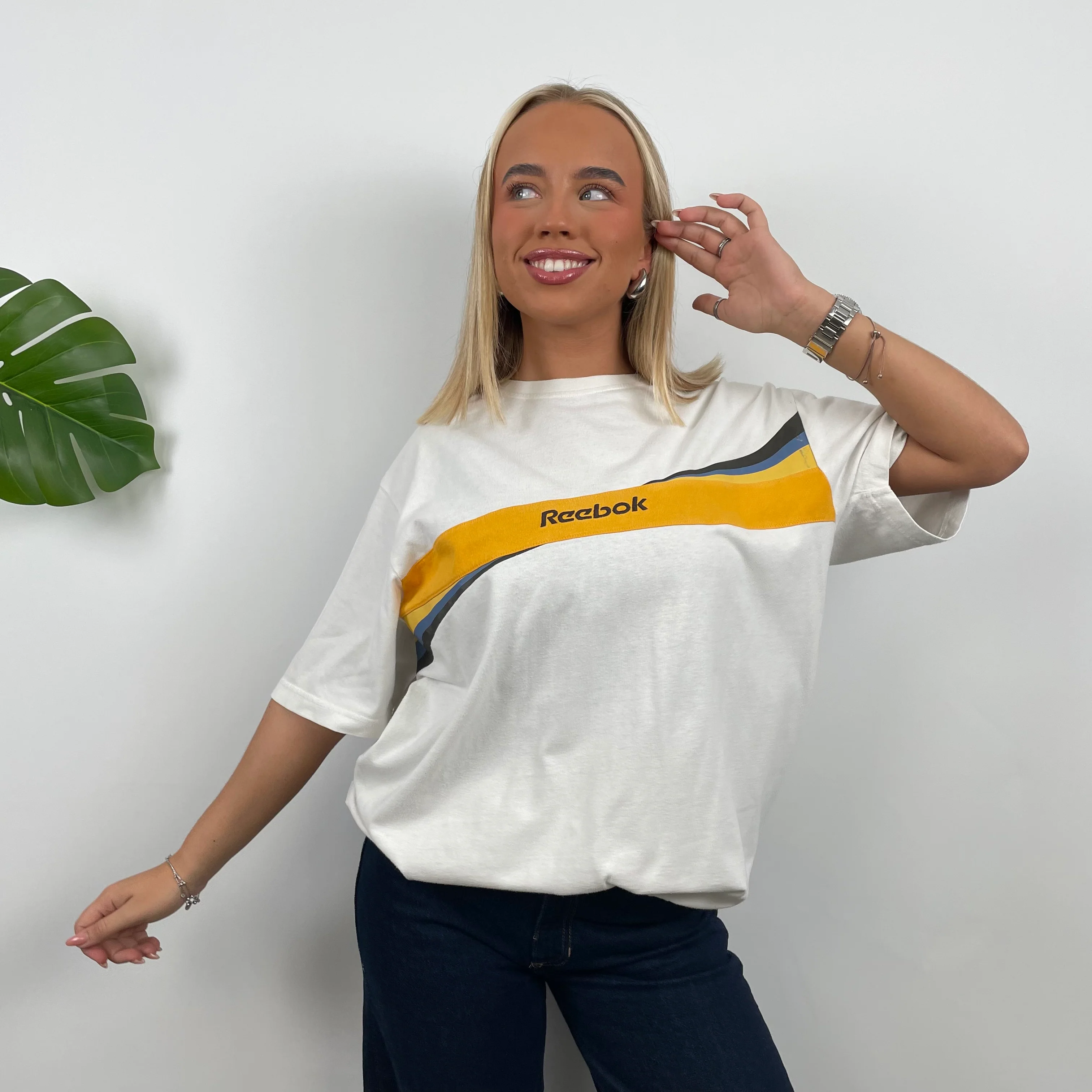 Reebok White Embroidered Spell Out T Shirt (L) - Image 2