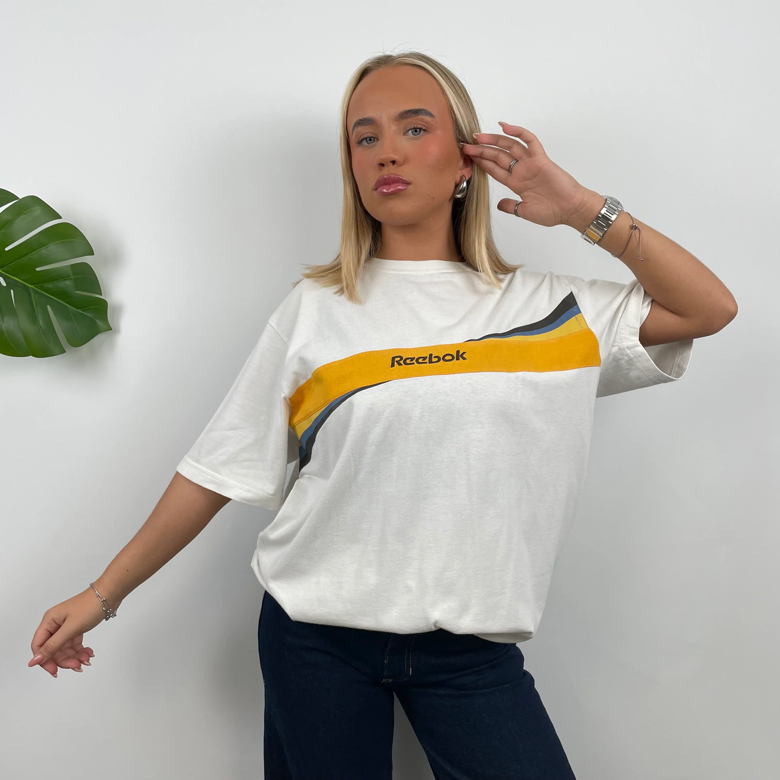 Reebok White Embroidered Spell Out T Shirt (L) - Image 3