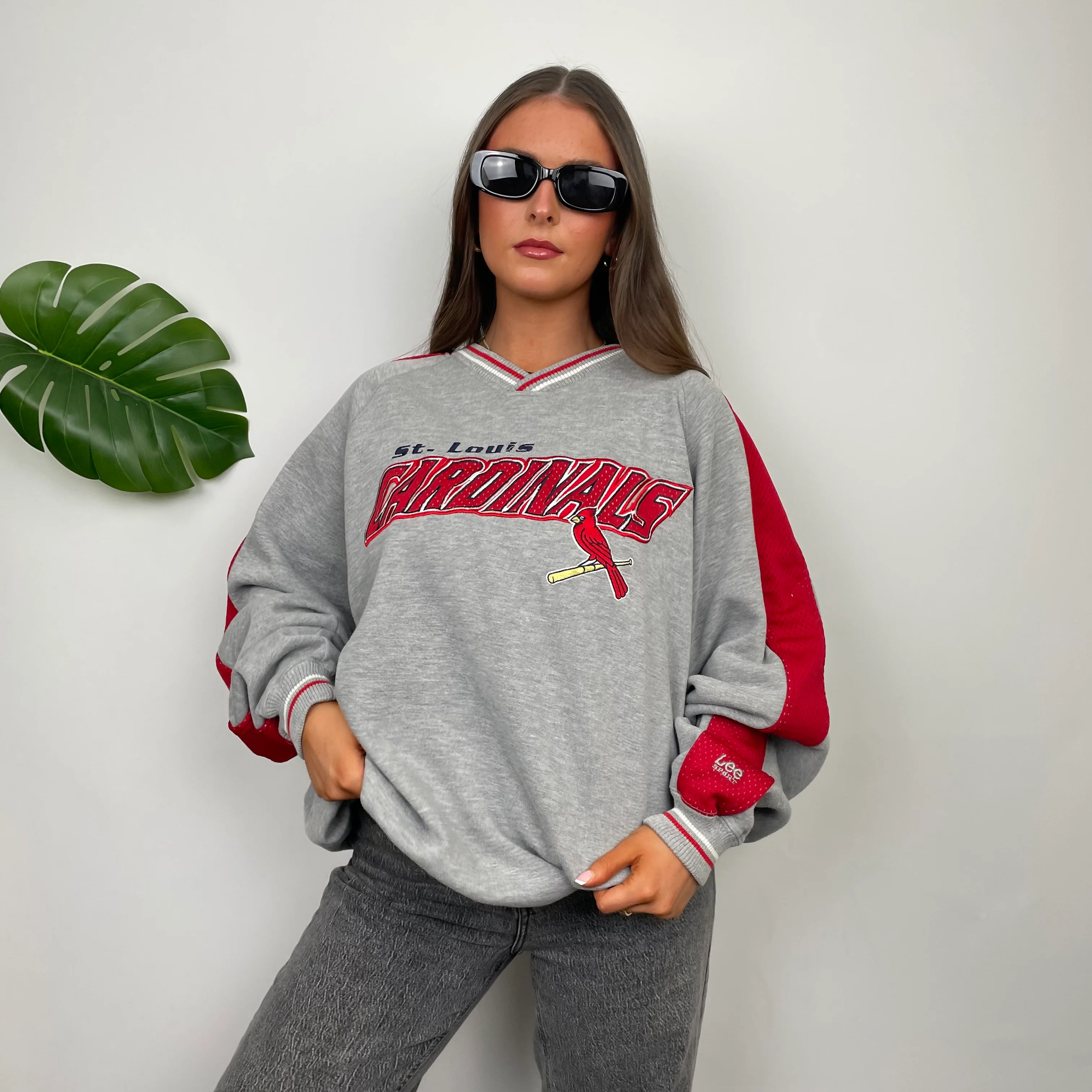 St Louis Cardinals Grey Embroidered Spell Out Sweatshirt (L) - Image 3
