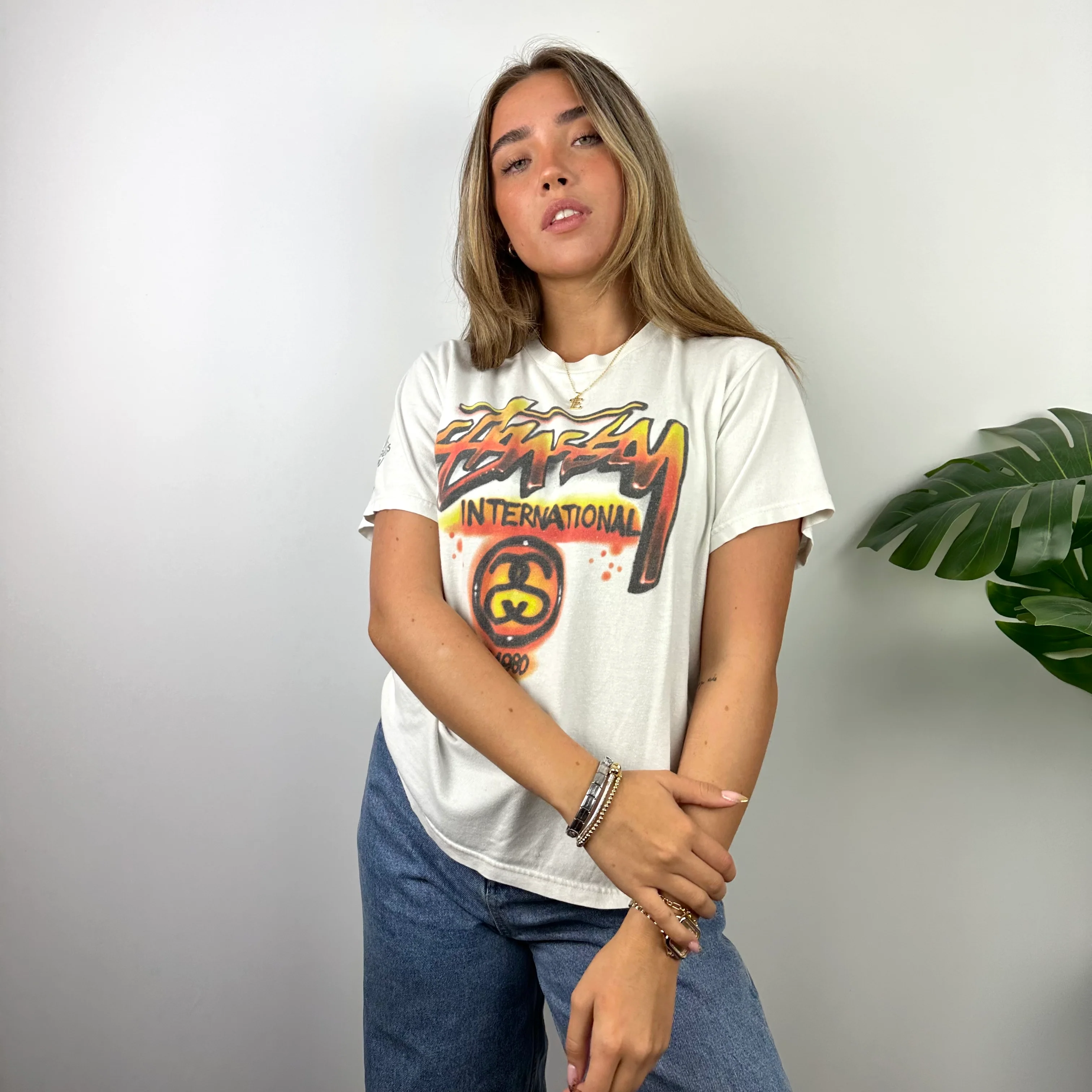 Stussy International RARE White Spell Out T Shirt (S) - Image 3