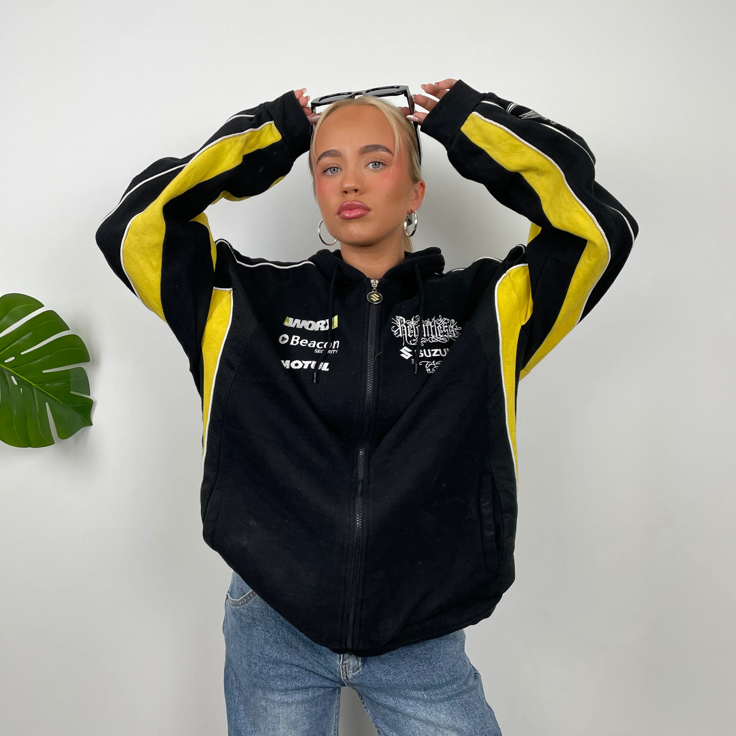 Suzuki Racing Black Embroidered Teddy Bear Fleece Zip Up Jacket (XL) - Image 10