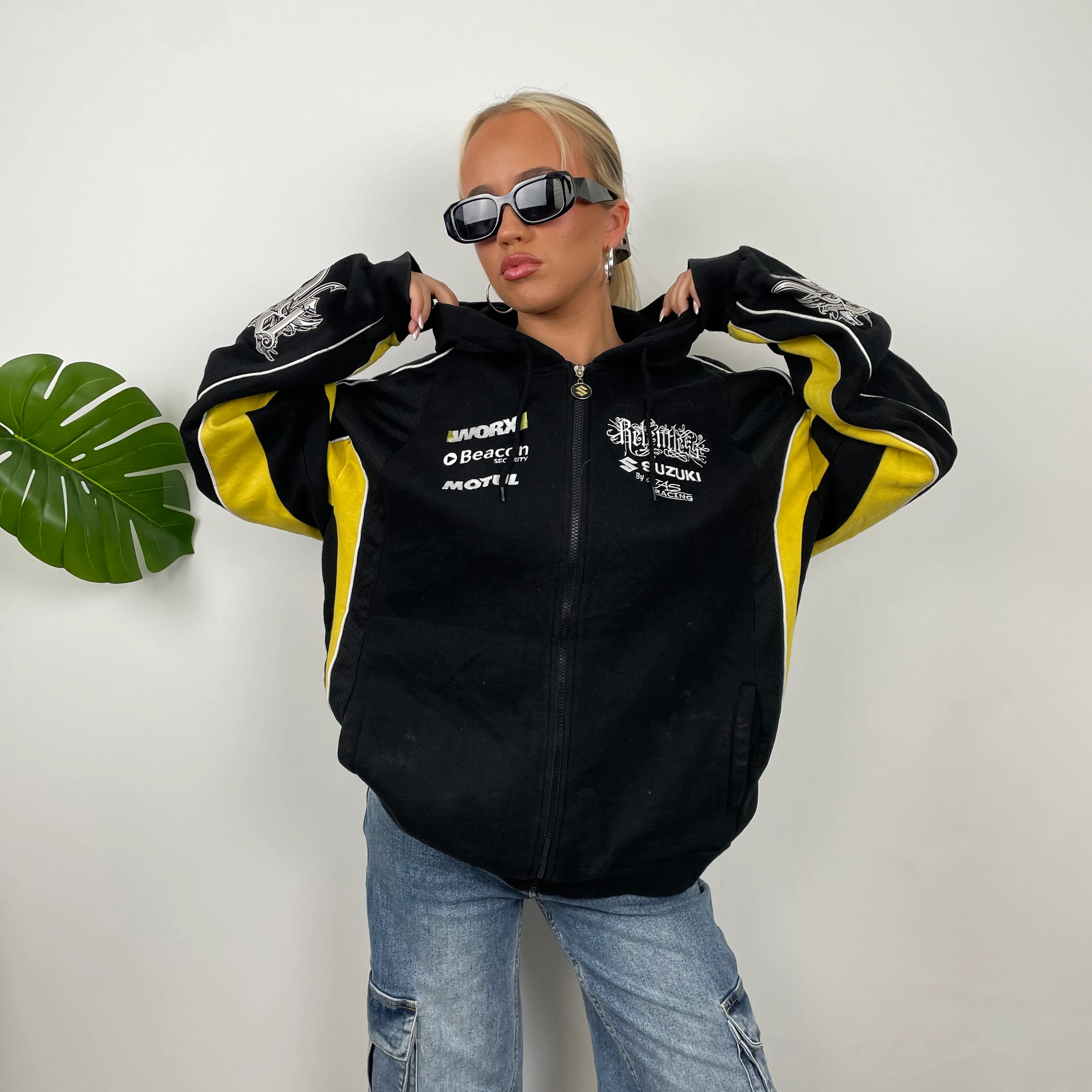 Suzuki Racing Black Embroidered Teddy Bear Fleece Zip Up Jacket (XL) - Image 11