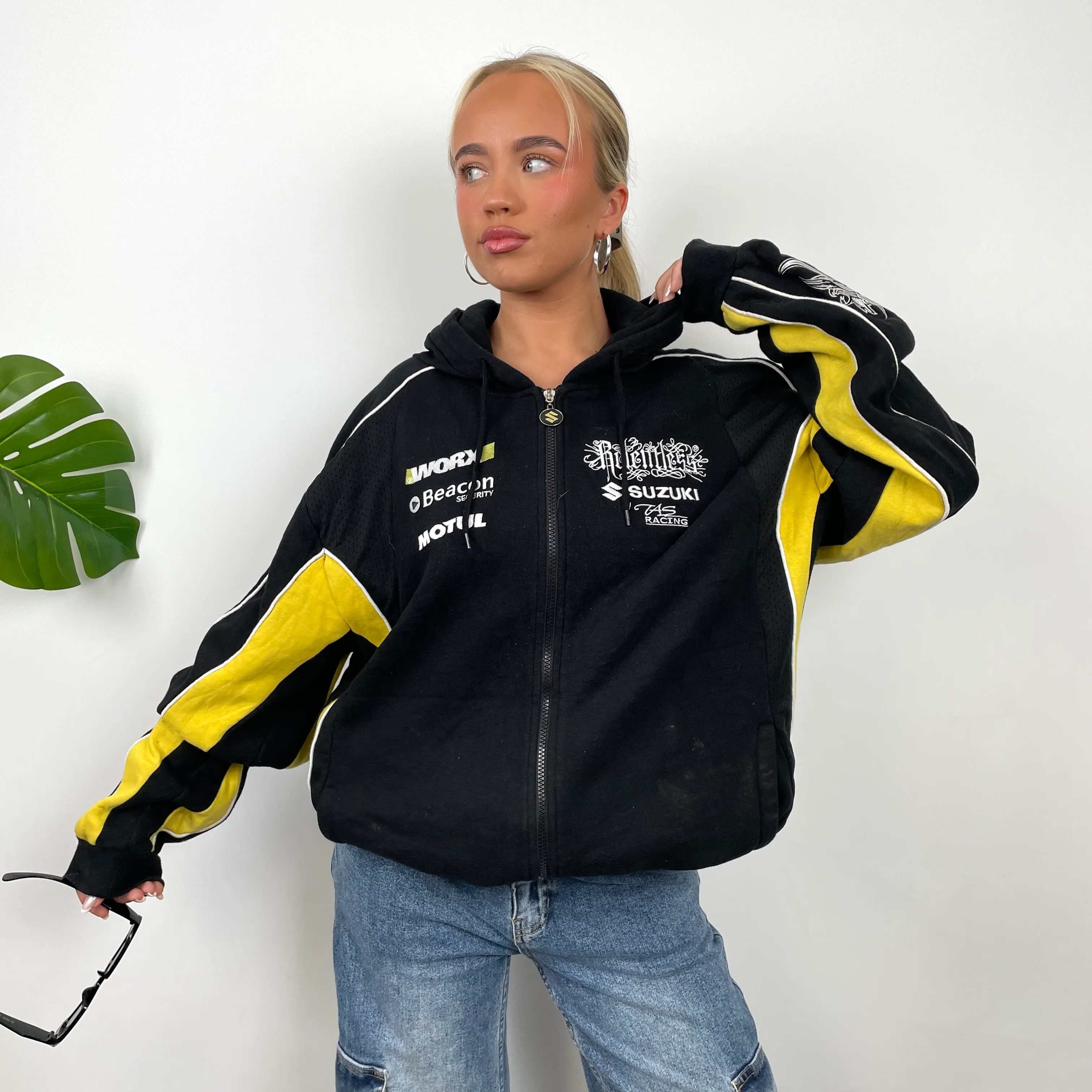 Suzuki Racing Black Embroidered Teddy Bear Fleece Zip Up Jacket (XL) - Image 3