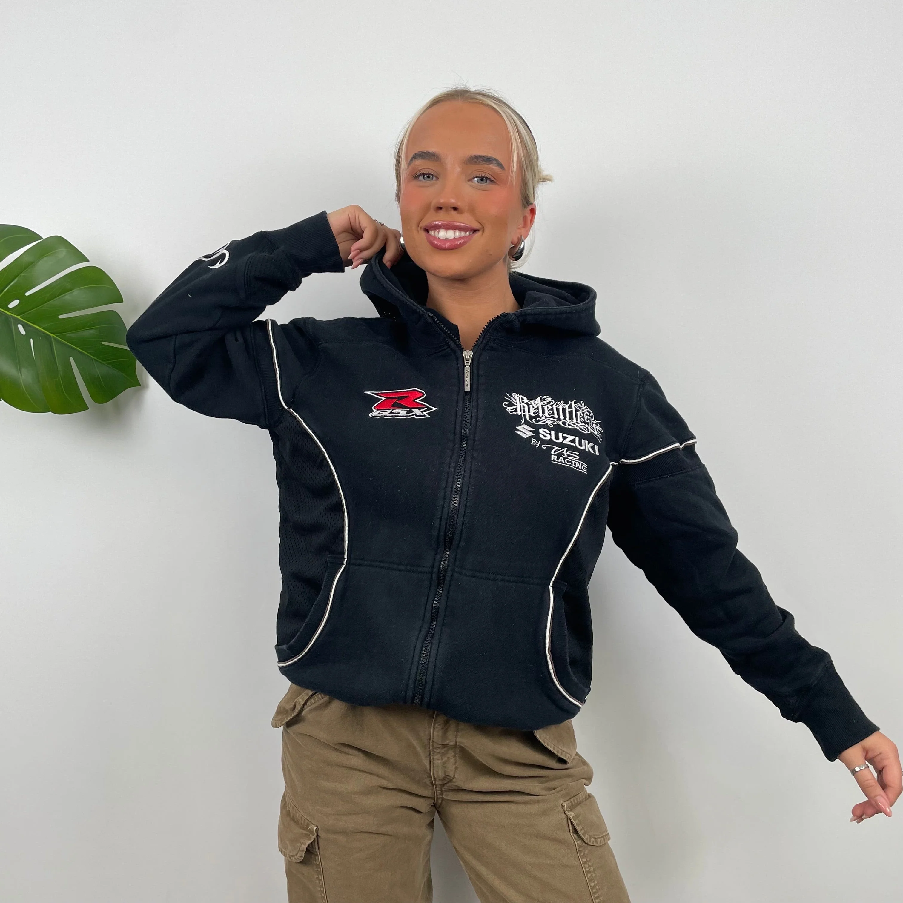 Suzuki Racing Black Embroidered Teddy Bear Fleece Zip Up Jacket (XL) - Image 3