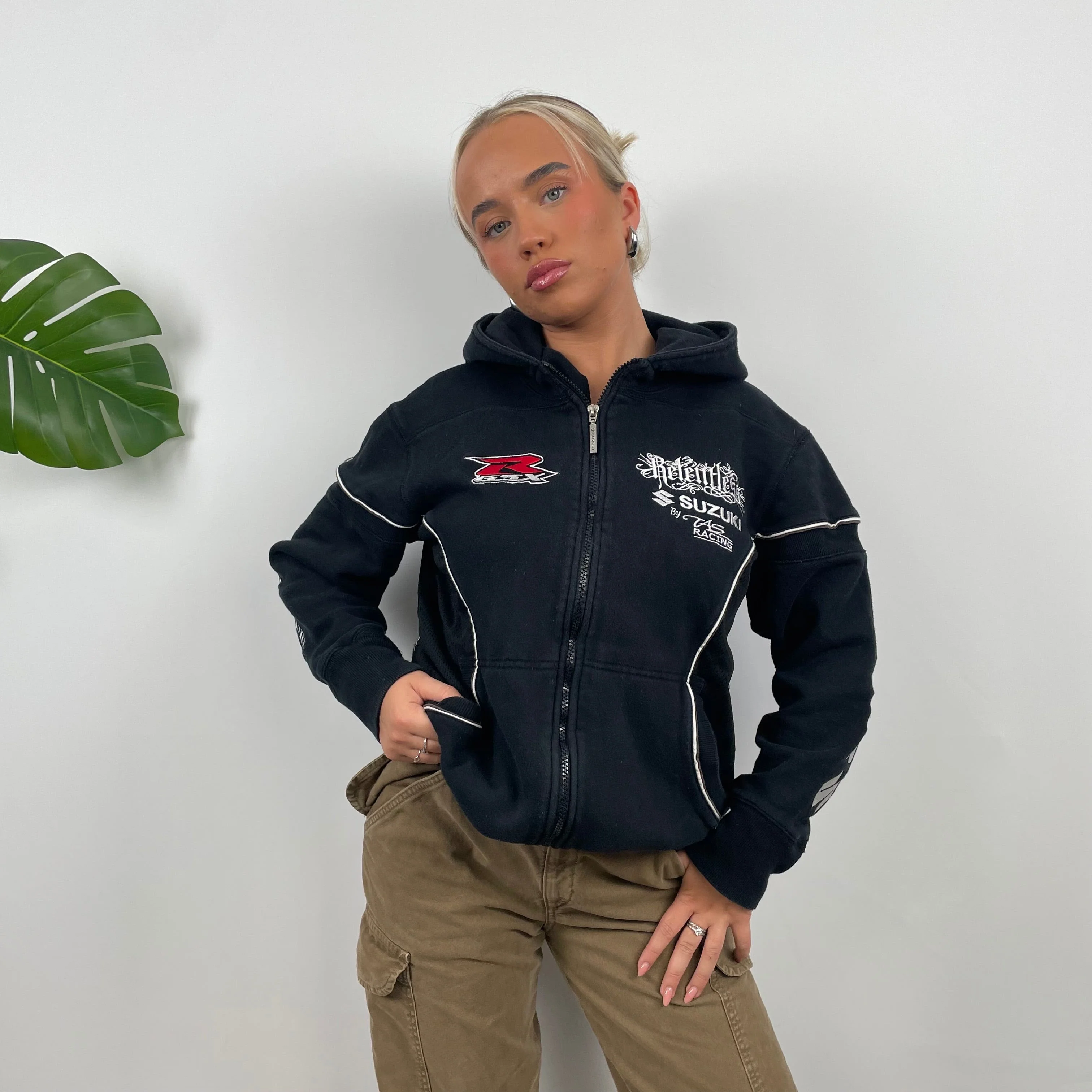 Suzuki Racing Black Embroidered Teddy Bear Fleece Zip Up Jacket (XL) - Image 4