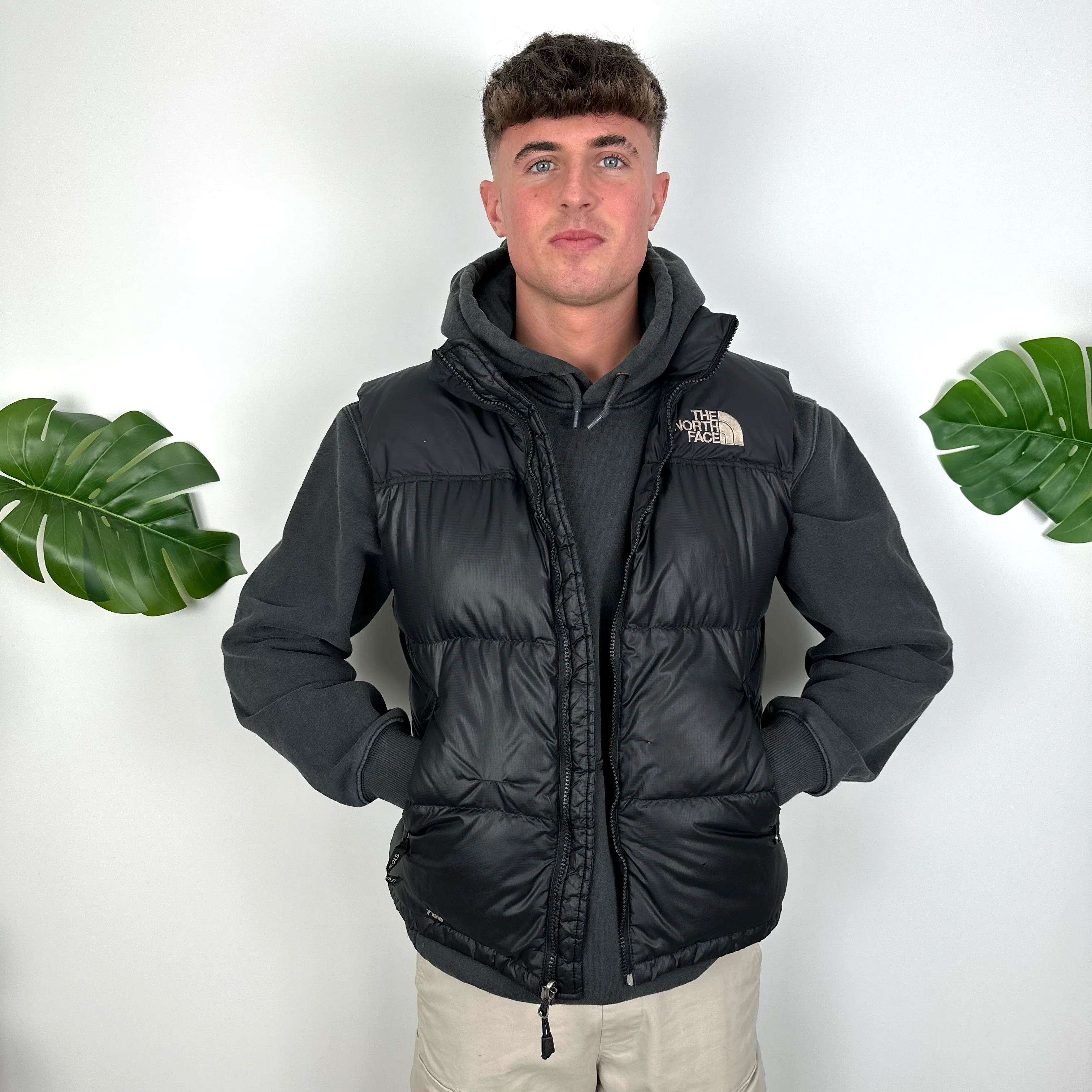 The North Face Black Nuptse 700 Puffer Gilet (M) - Image 3