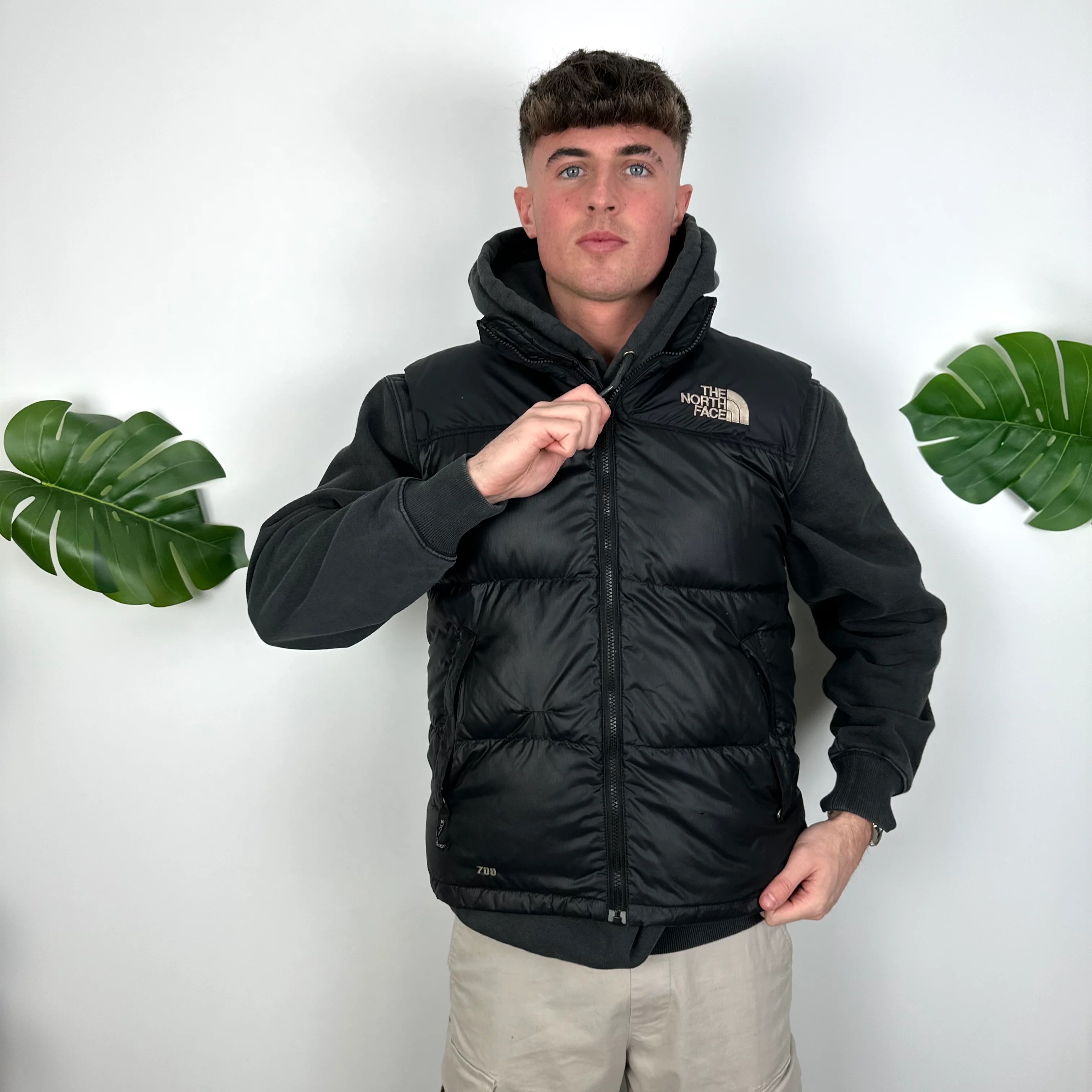 The North Face Black Nuptse 700 Puffer Gilet (M) - Image 4