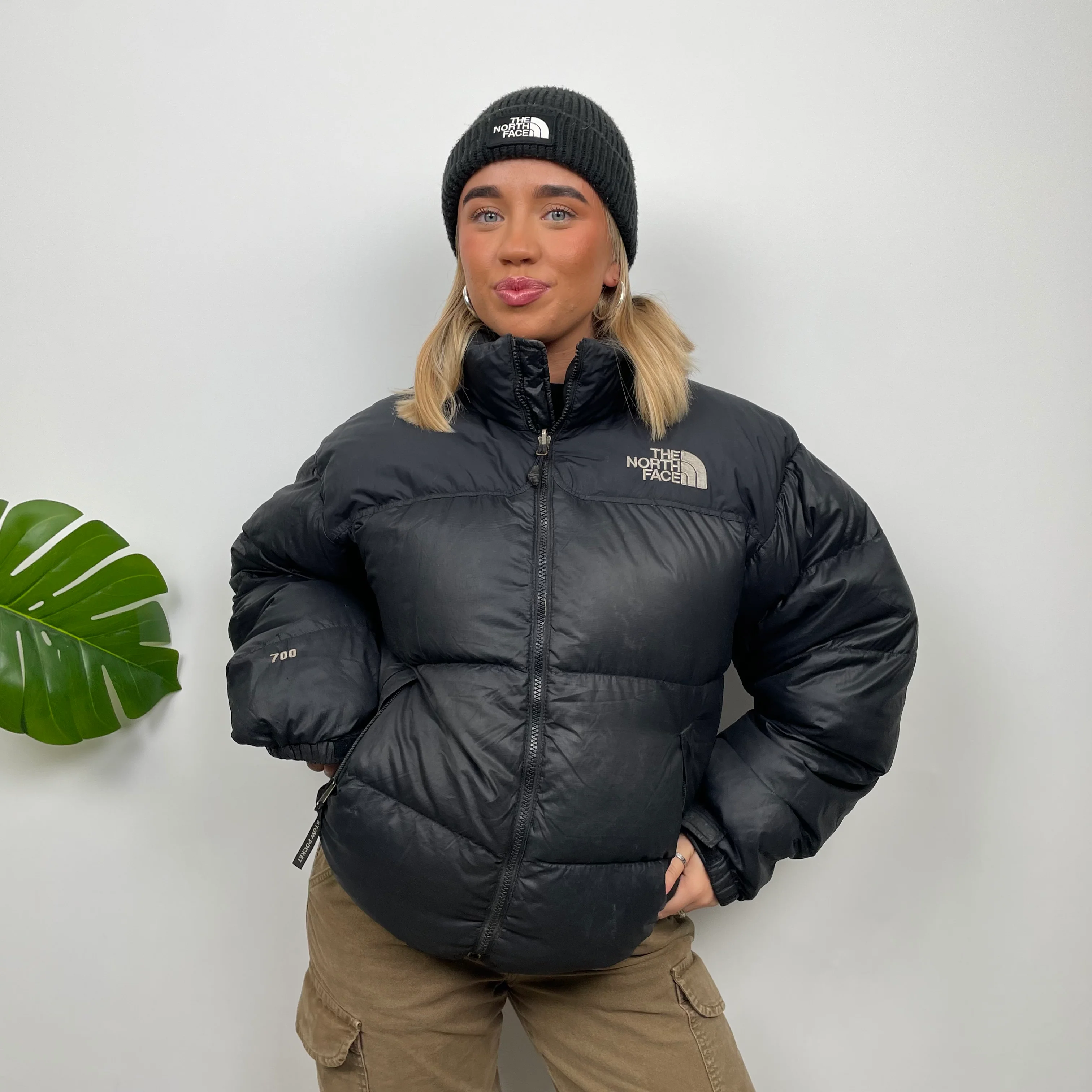The North Face RARE Nuptse 700 Black Puffer Jacket (M) - Image 4
