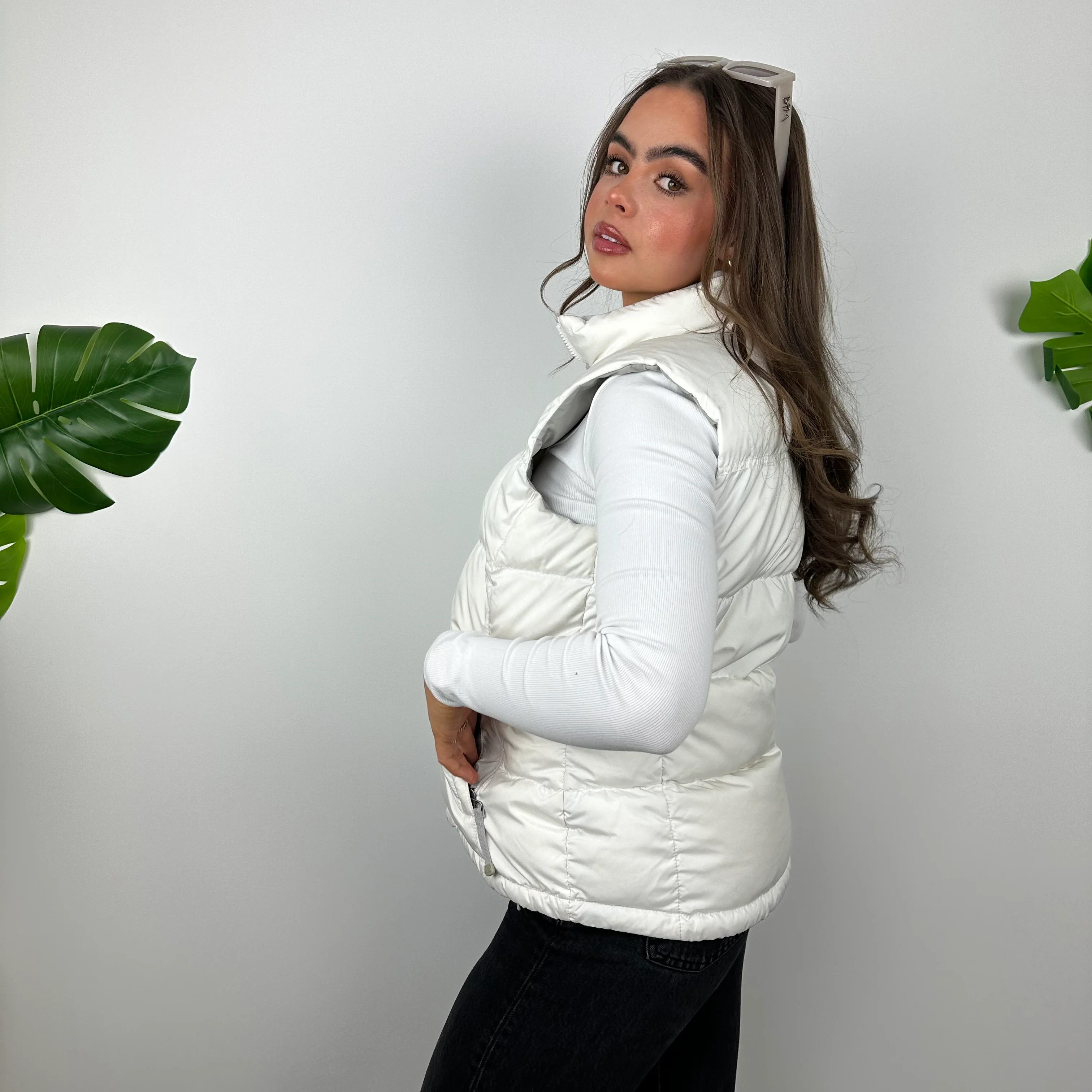 The North Face White Nuptse 700 Puffer Gilet (M) - Image 4