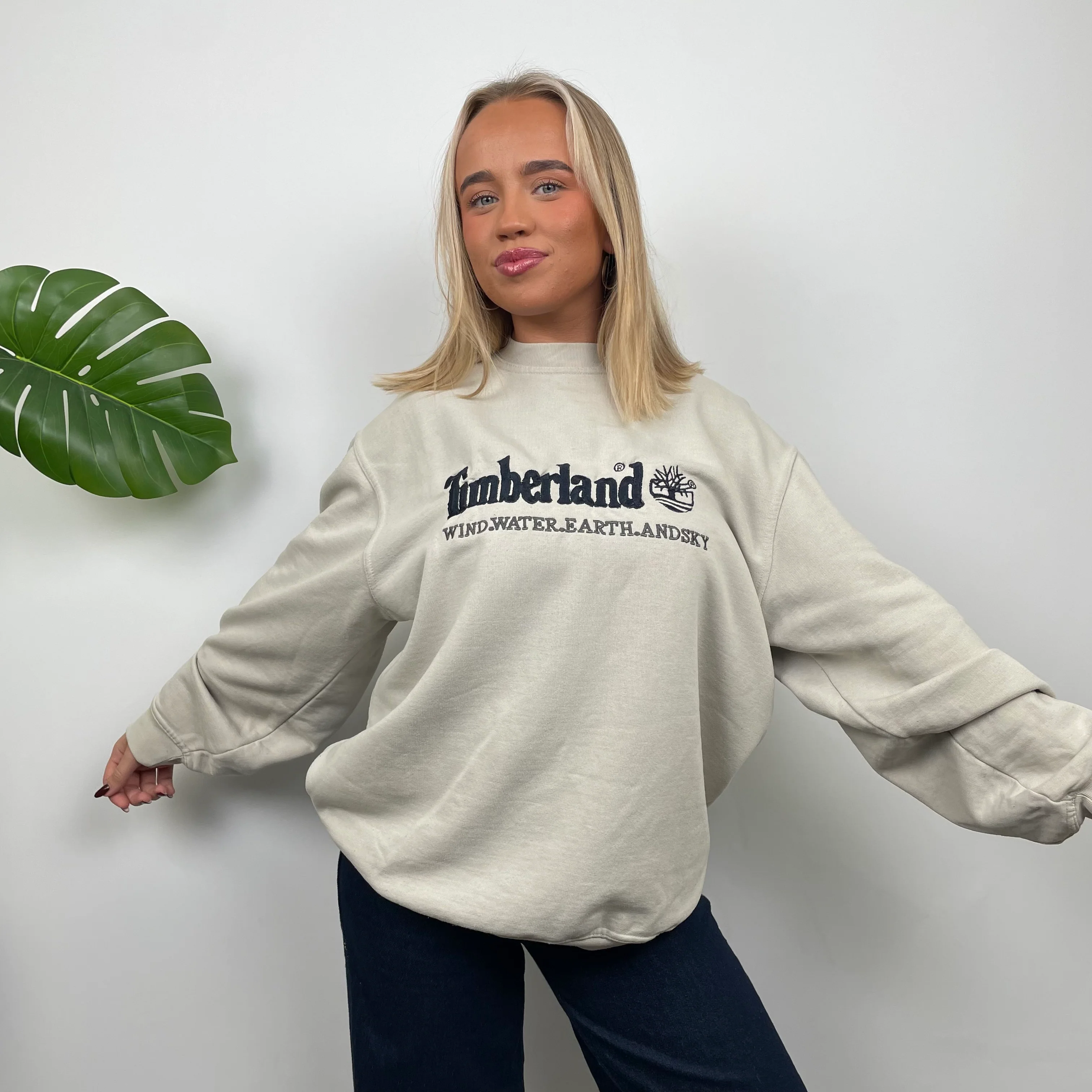 Timberland Cream Embroidered Spell Out Sweatshirt (M) - Image 6