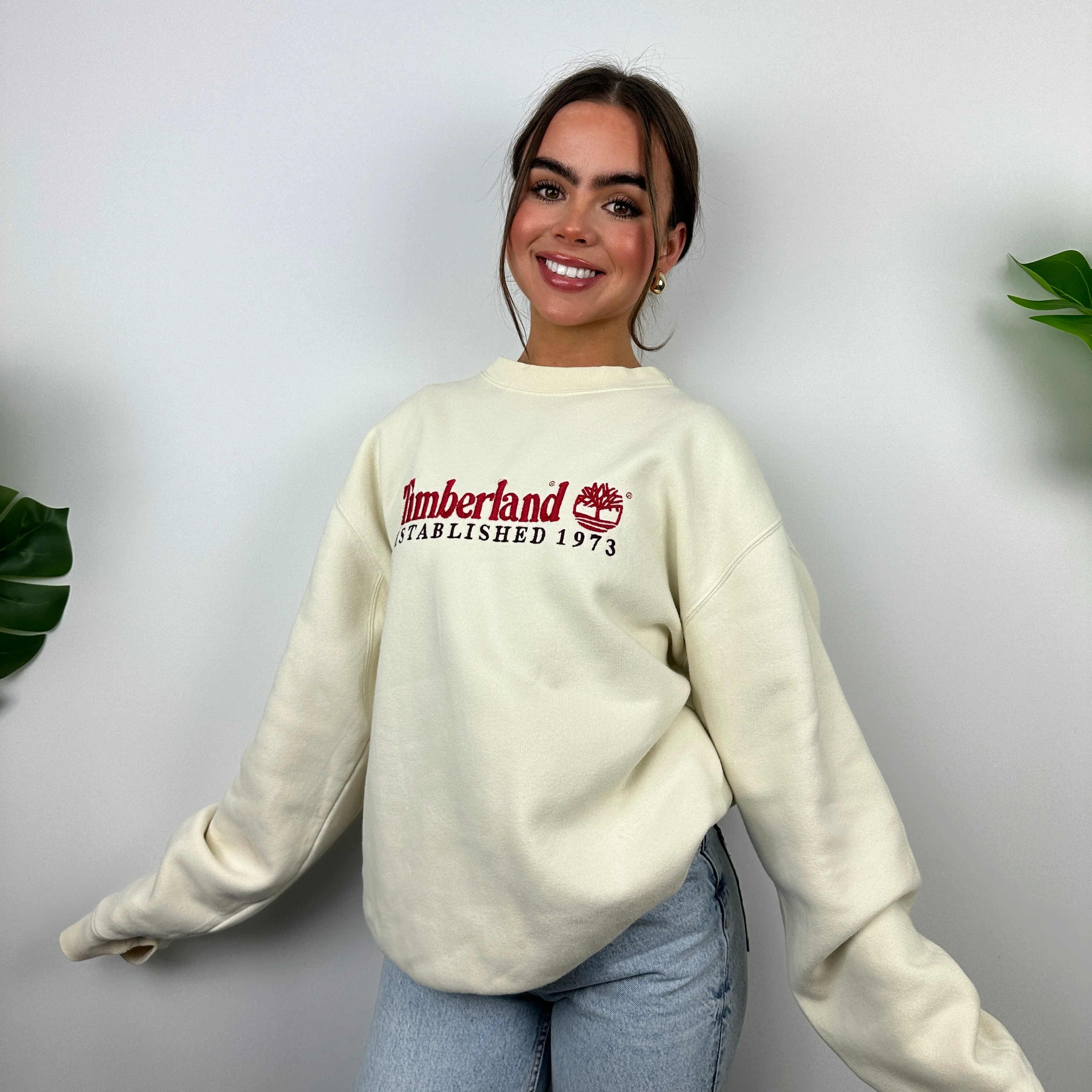 Timberland Cream Embroidered Spell Out Sweatshirt (M) - Image 3