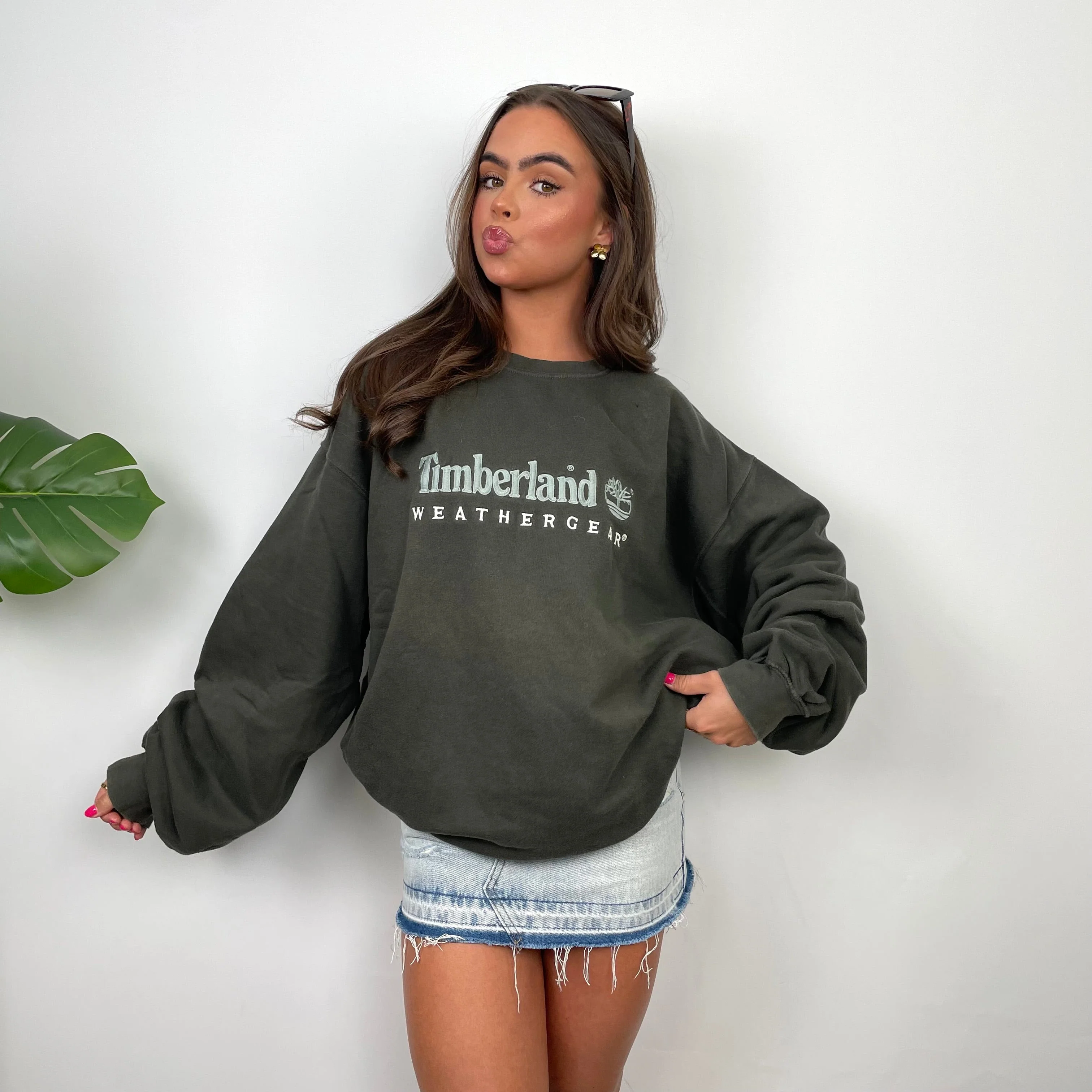 Timberland Dark Green Embroidered Spell Out Sweatshirt (XL) - Image 3
