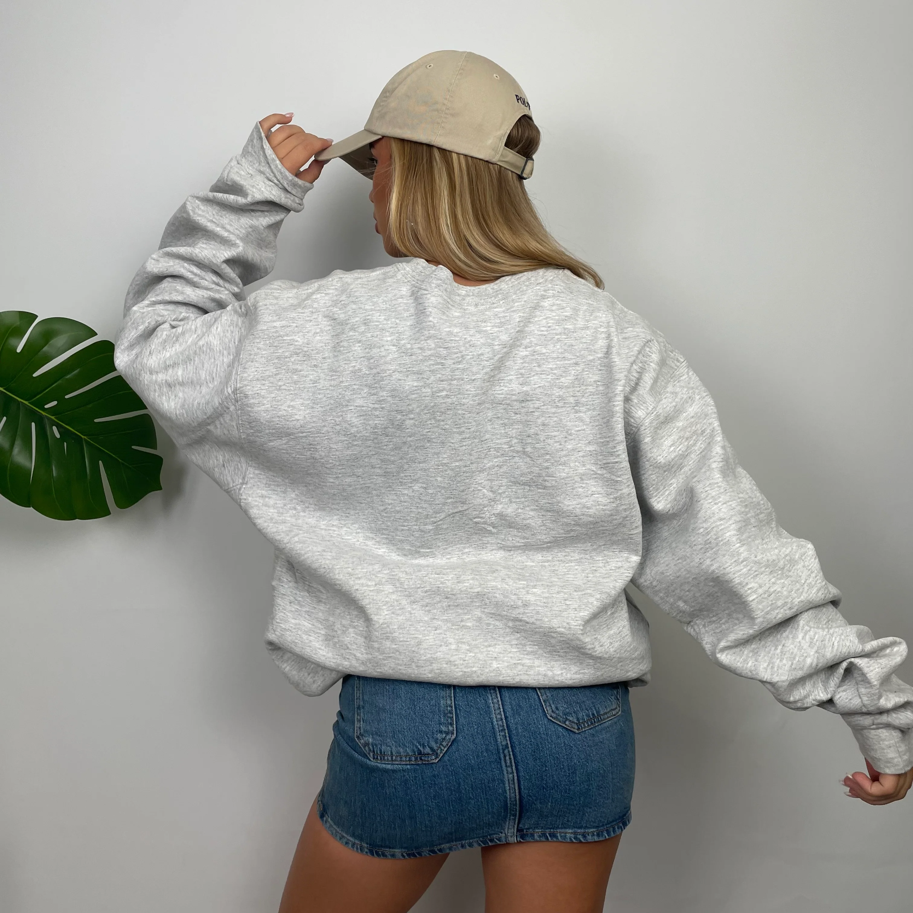 Timberland Grey Embroidered Spell Out Sweatshirt (L) - Image 7