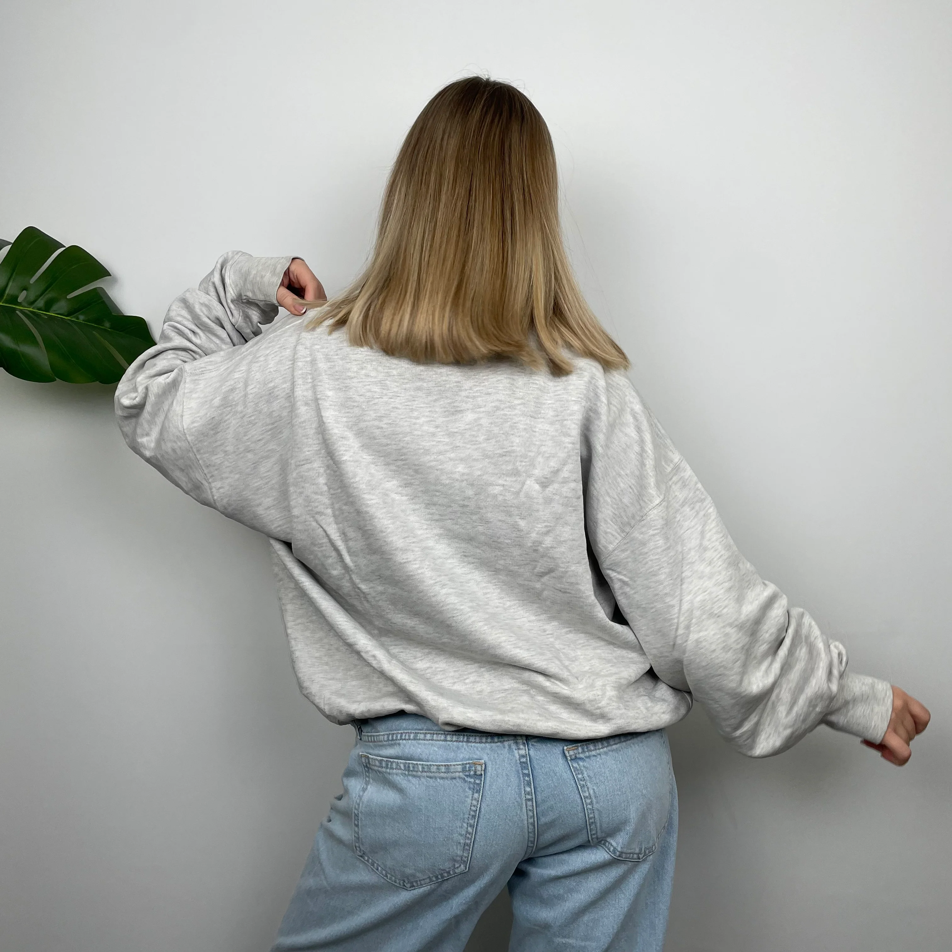 Timberland Grey Embroidered Spell Out Sweatshirt (L) - Image 6