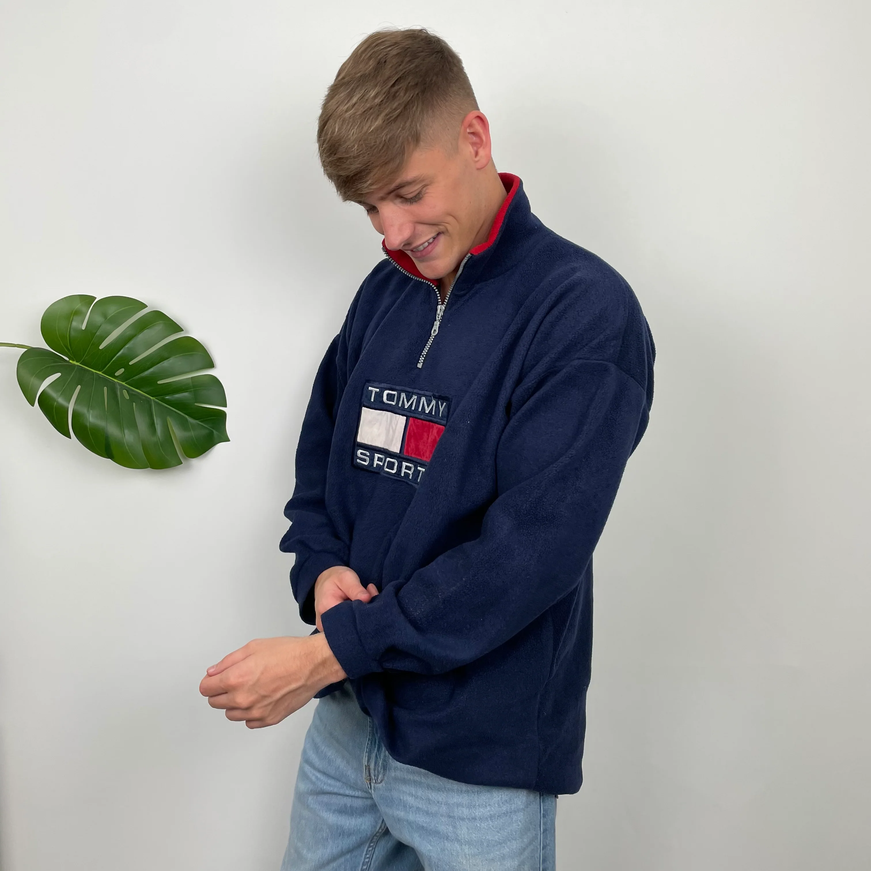 Tommy Hilfiger Embroidered Spell Out Teddy Bear Fleece Quarter Zip Sweatshirt (XL) - Image 3