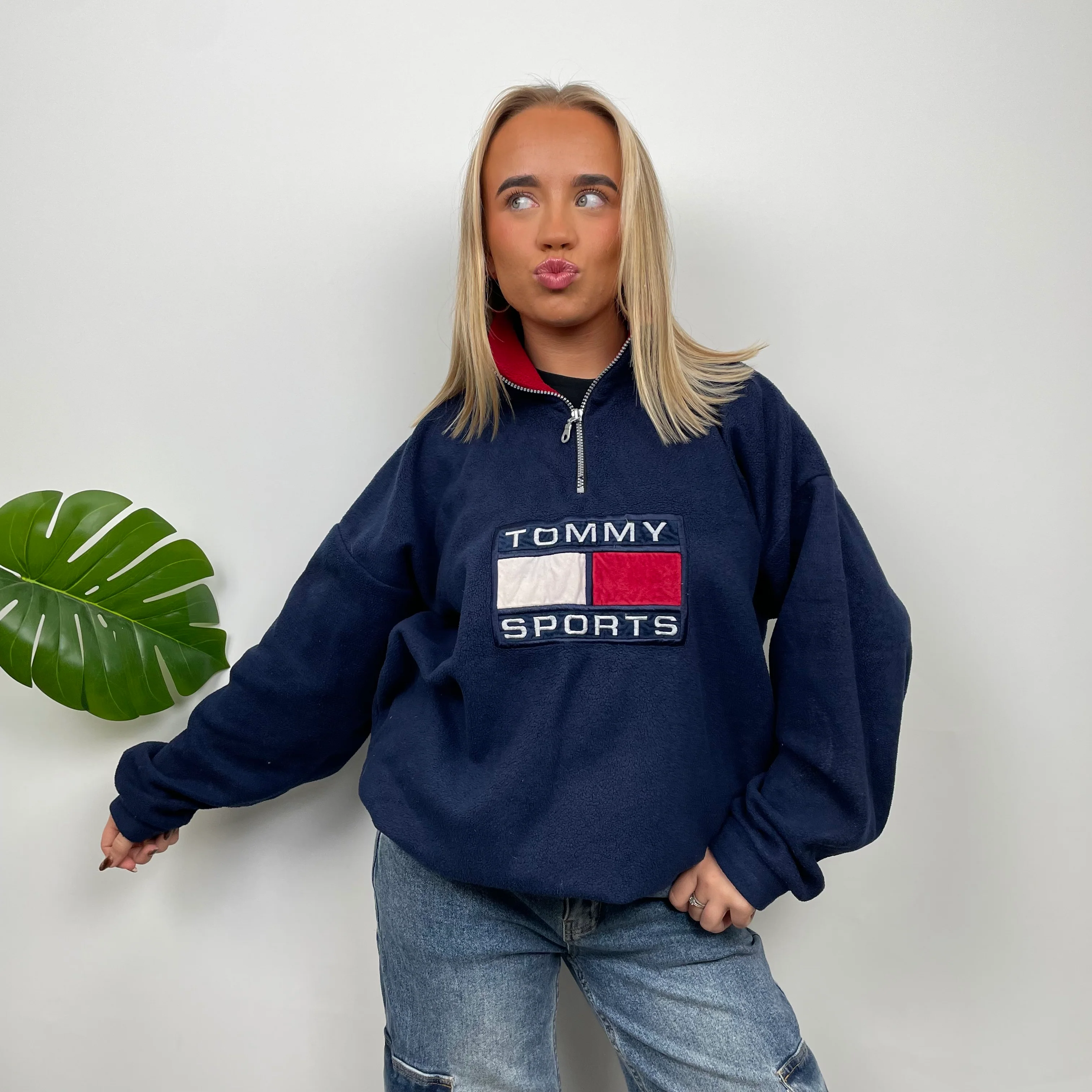 Tommy Hilfiger Embroidered Spell Out Teddy Bear Fleece Quarter Zip Sweatshirt (XL) - Image 5