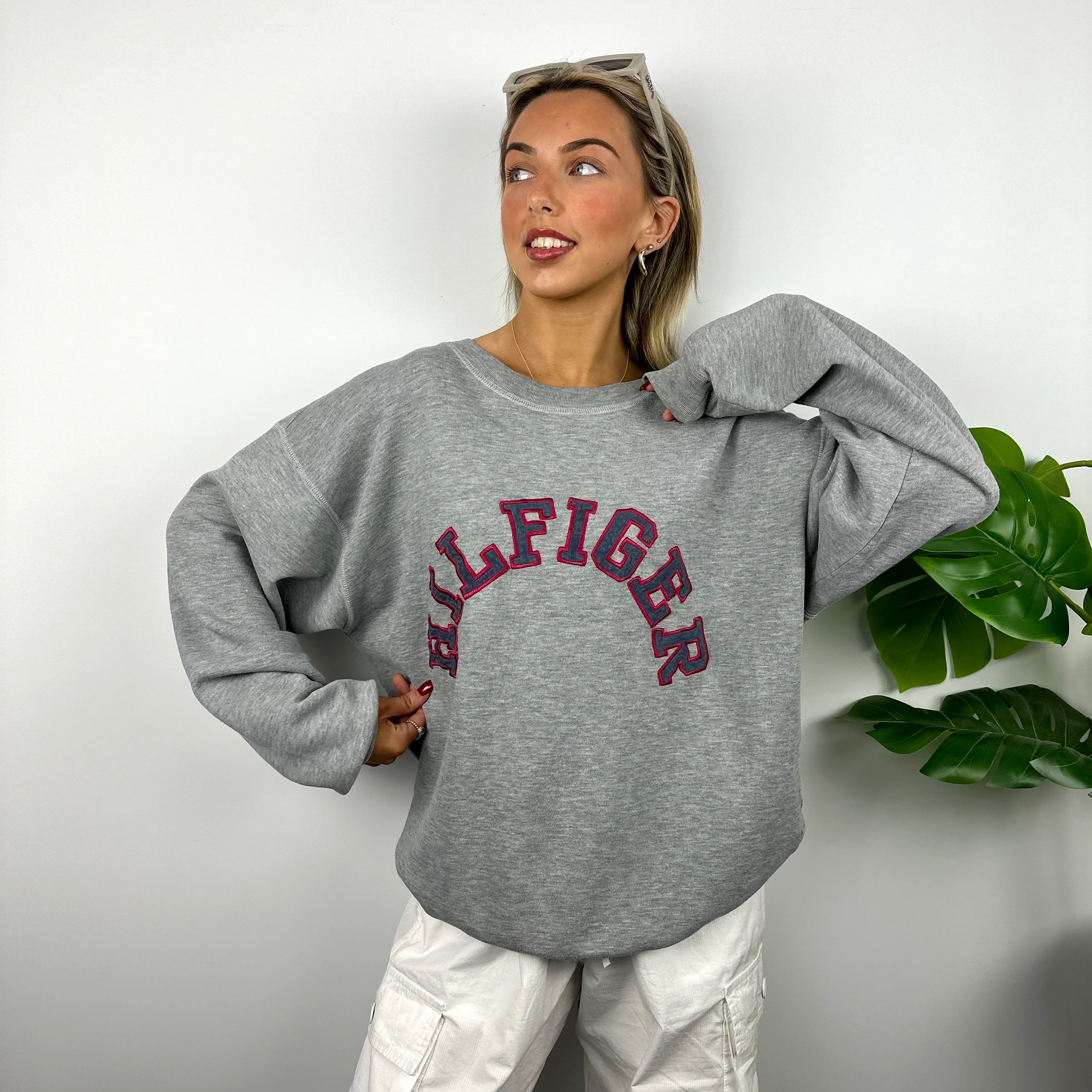 Tommy Hilfiger Grey Embroidered Spell Out Sweatshirt (L) - Image 3
