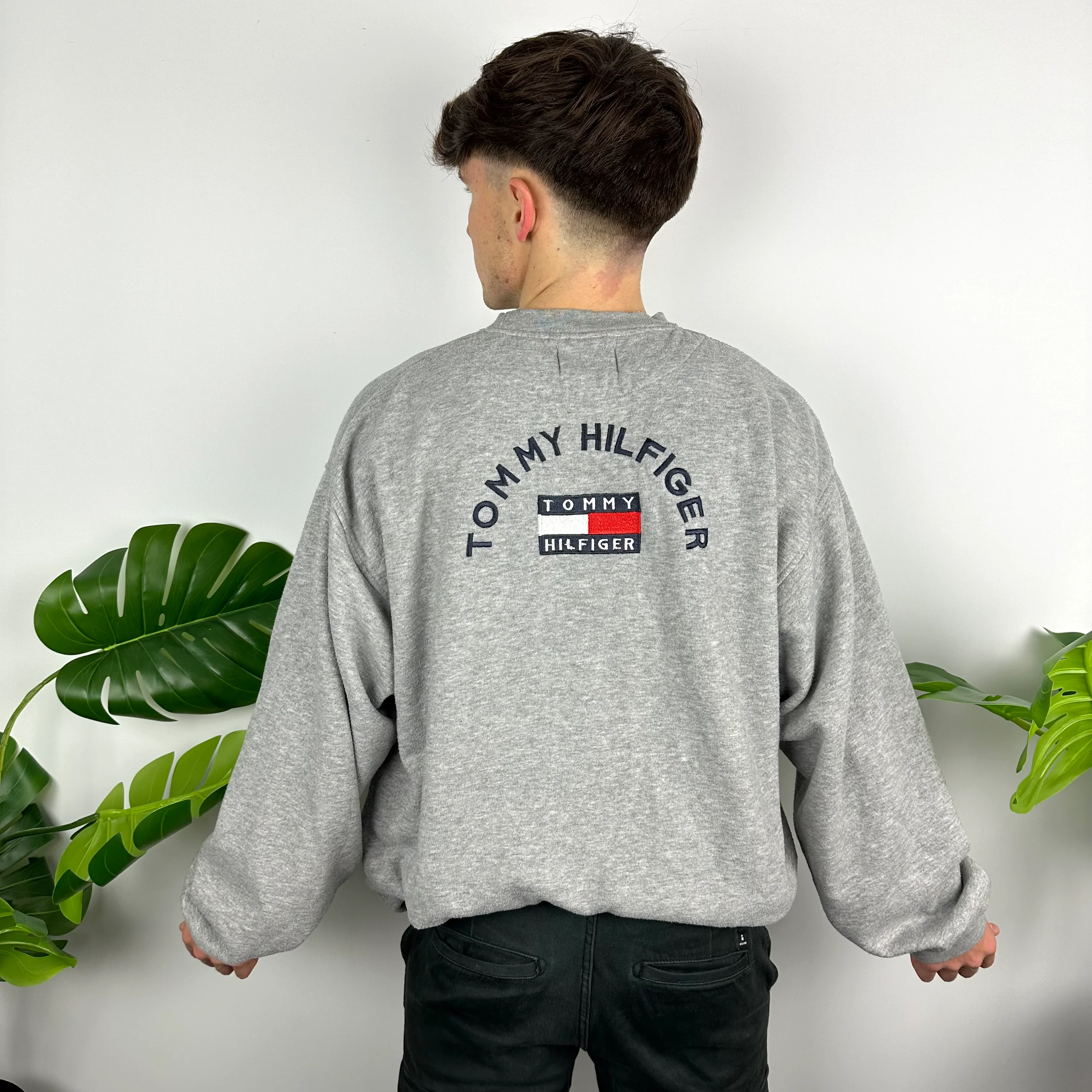 Tommy Hilfiger Grey Embroidered Spell Out Sweatshirt (L) - Image 5