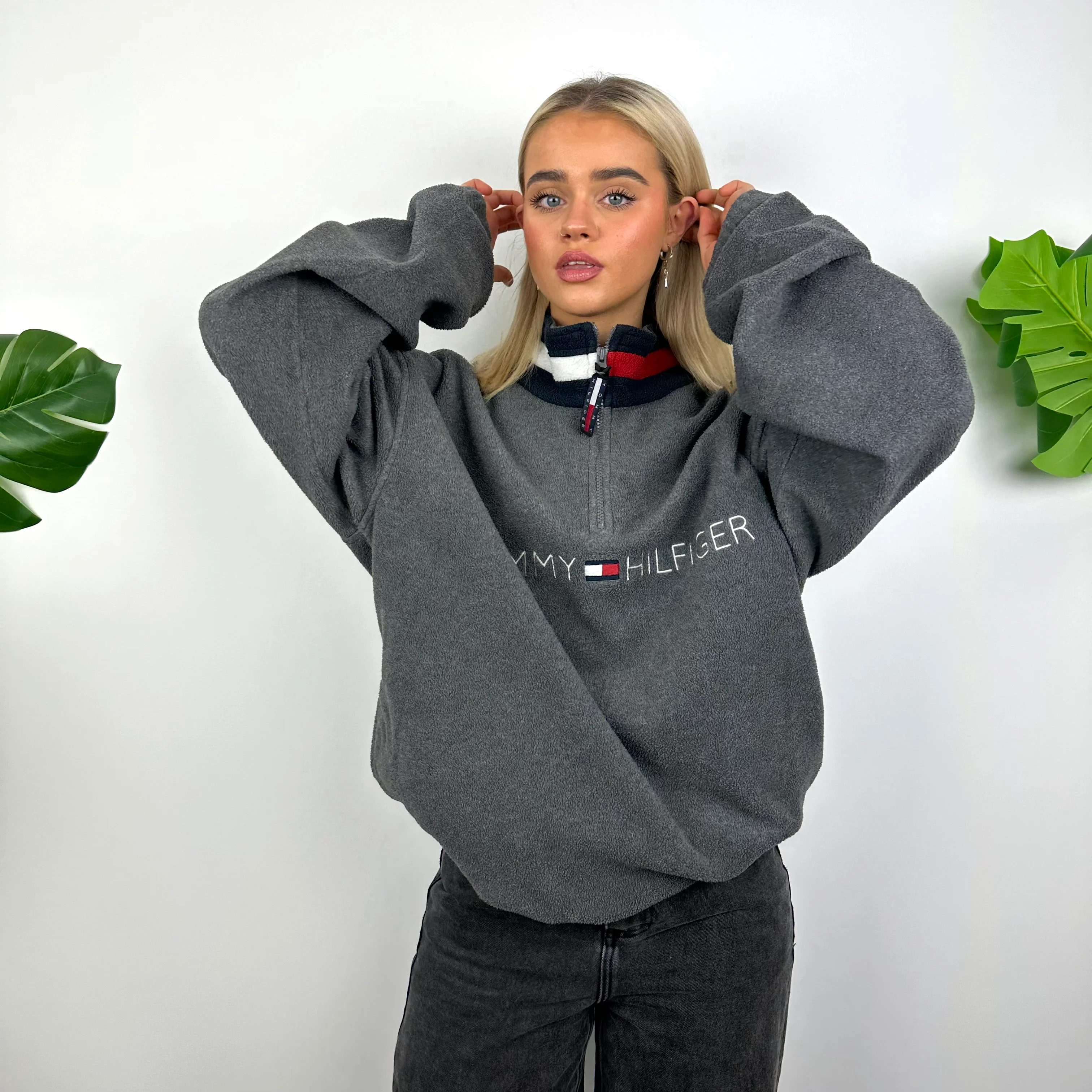 Tommy Hilfiger Grey Embroidered Spell Out Teddy Bear Fleece Quarter Zip Sweatshirt (XL) - Image 5