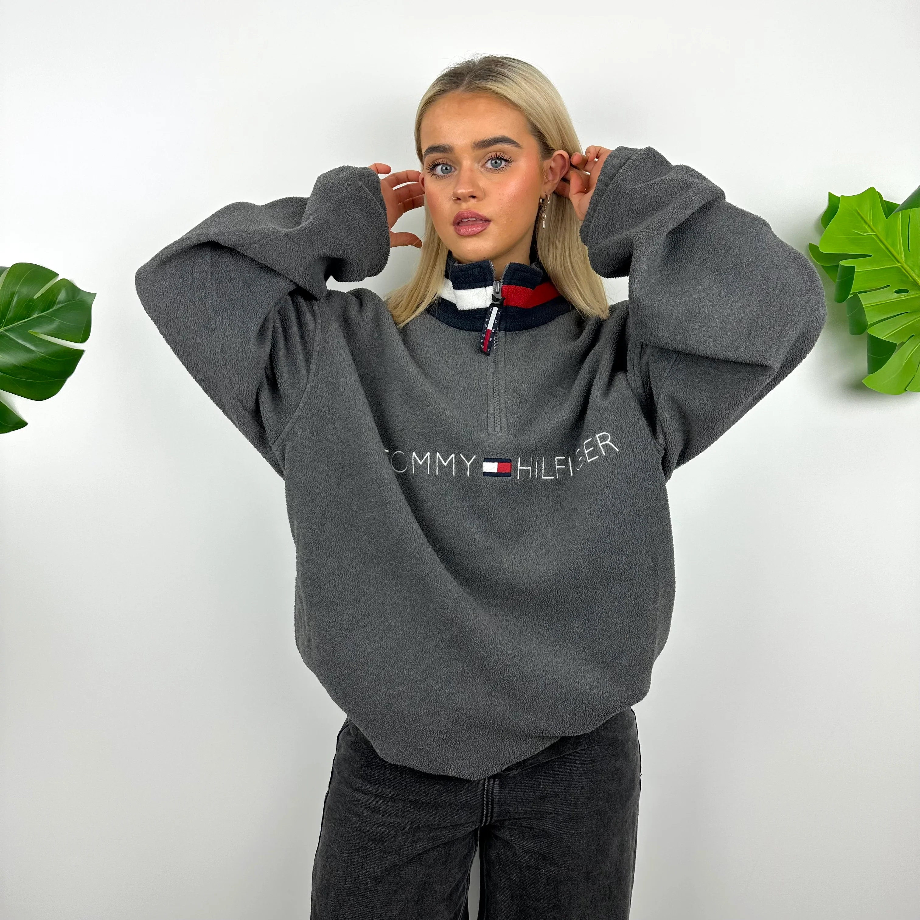 Tommy Hilfiger Grey Embroidered Spell Out Teddy Bear Fleece Quarter Zip Sweatshirt (XL) - Image 6