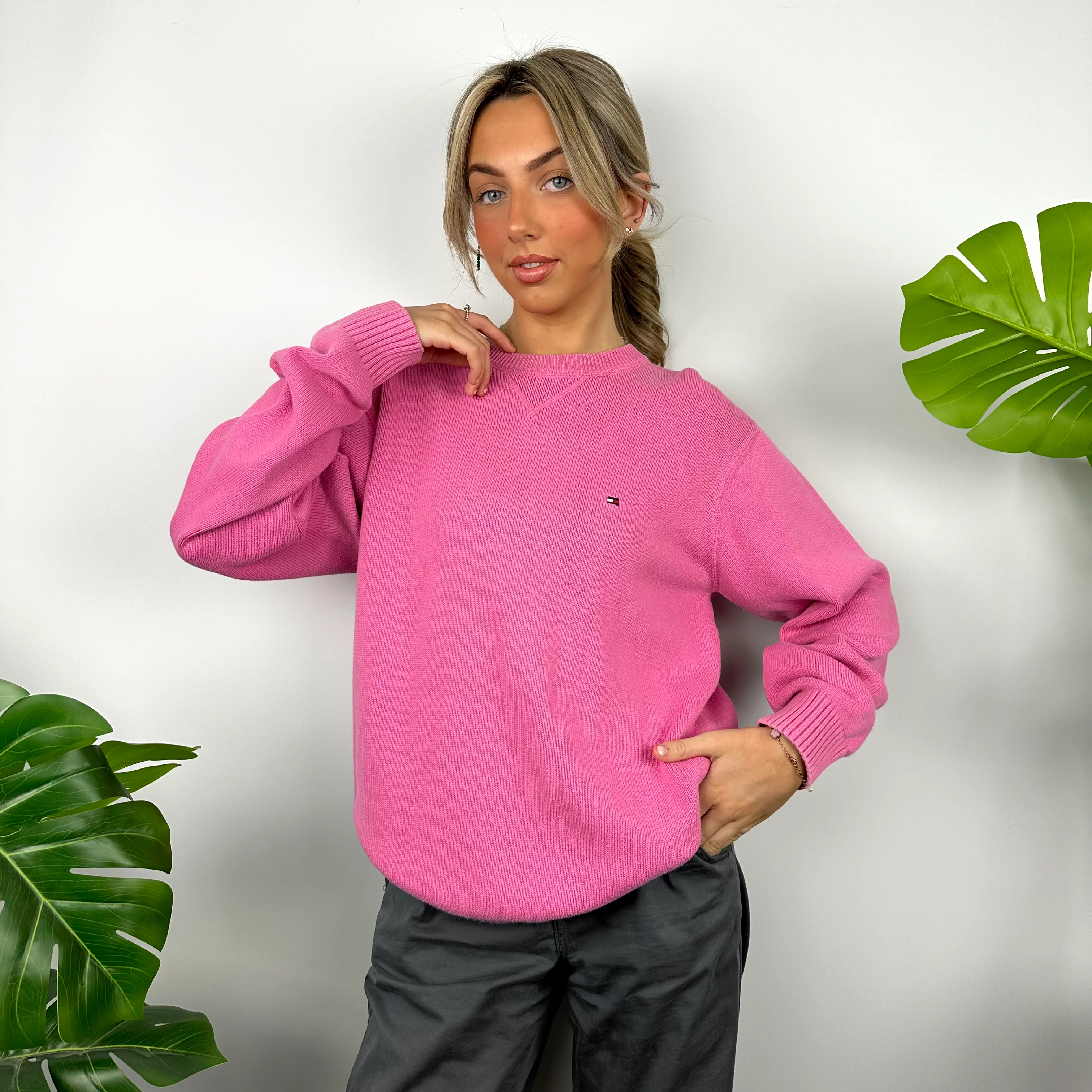 Tommy Hilfiger Pastel Pink Embroidered Logo Knitted Sweater (M) - Image 7