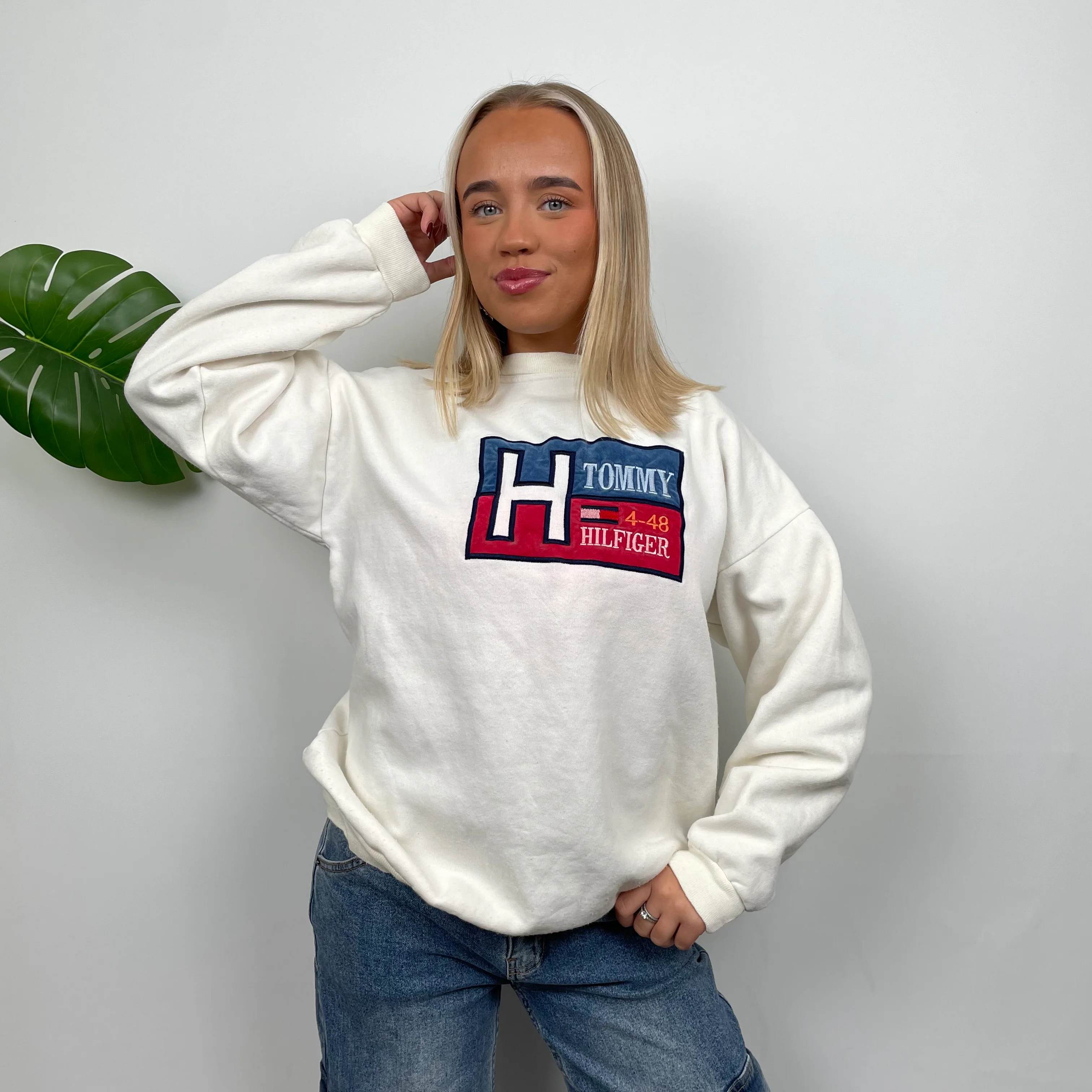 Tommy Hilfiger RARE Cream Embroidered Spell Out Sweatshirt - Image 8