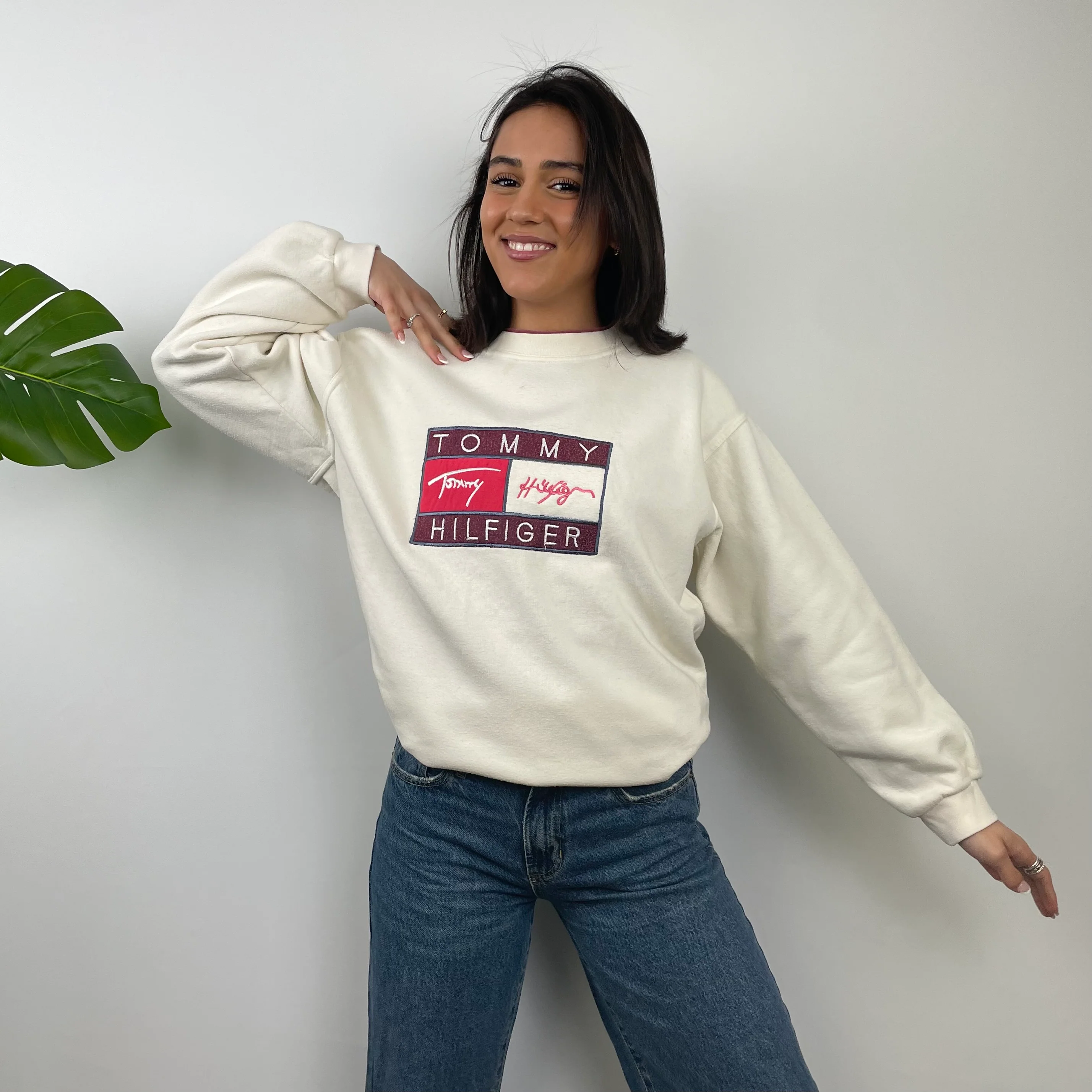 Tommy Hilfiger RARE Cream Embroidered Spell Out Sweatshirt (L) - Image 5