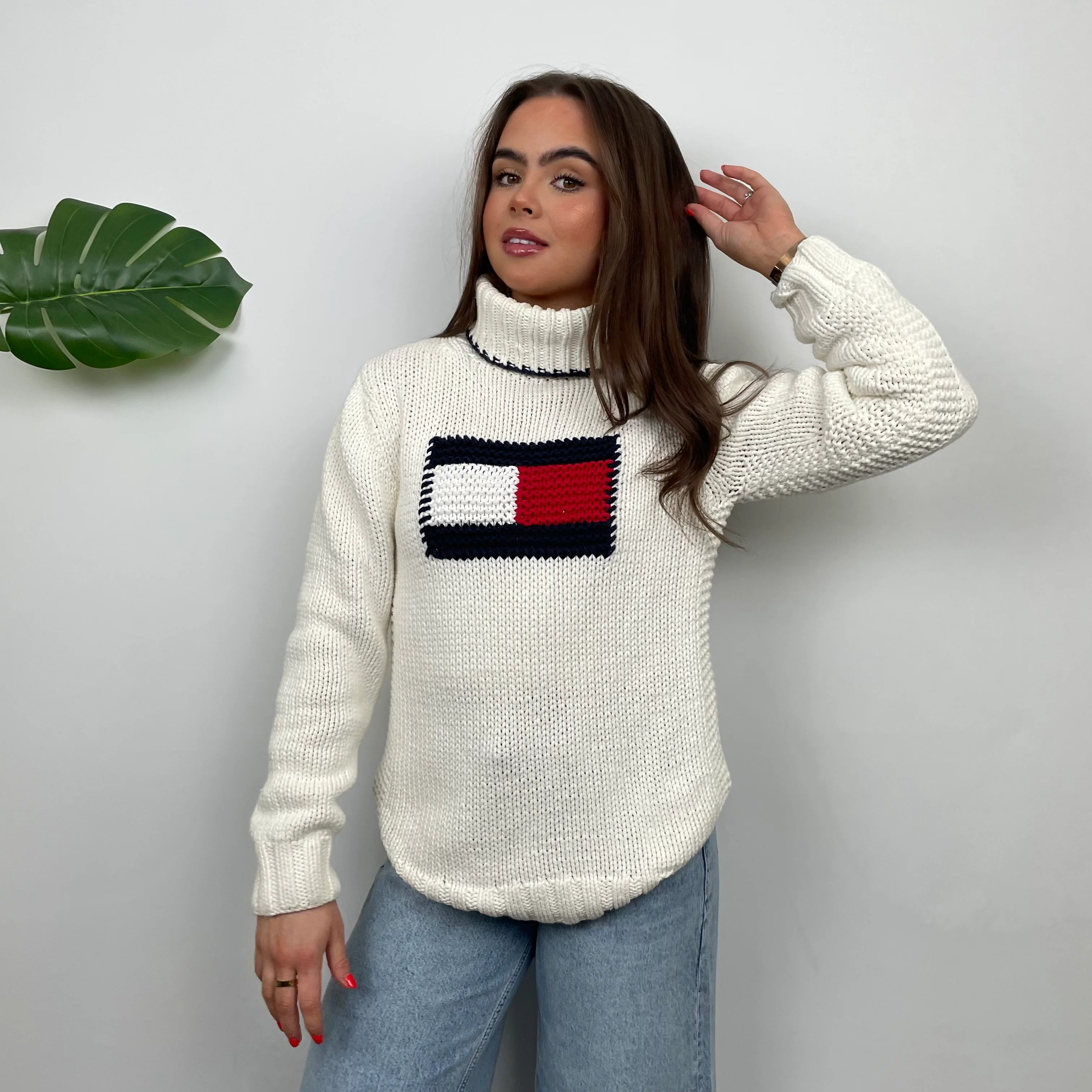 Tommy Hilfiger RARE Cream Logo Knitted Sweater (S) - Image 5