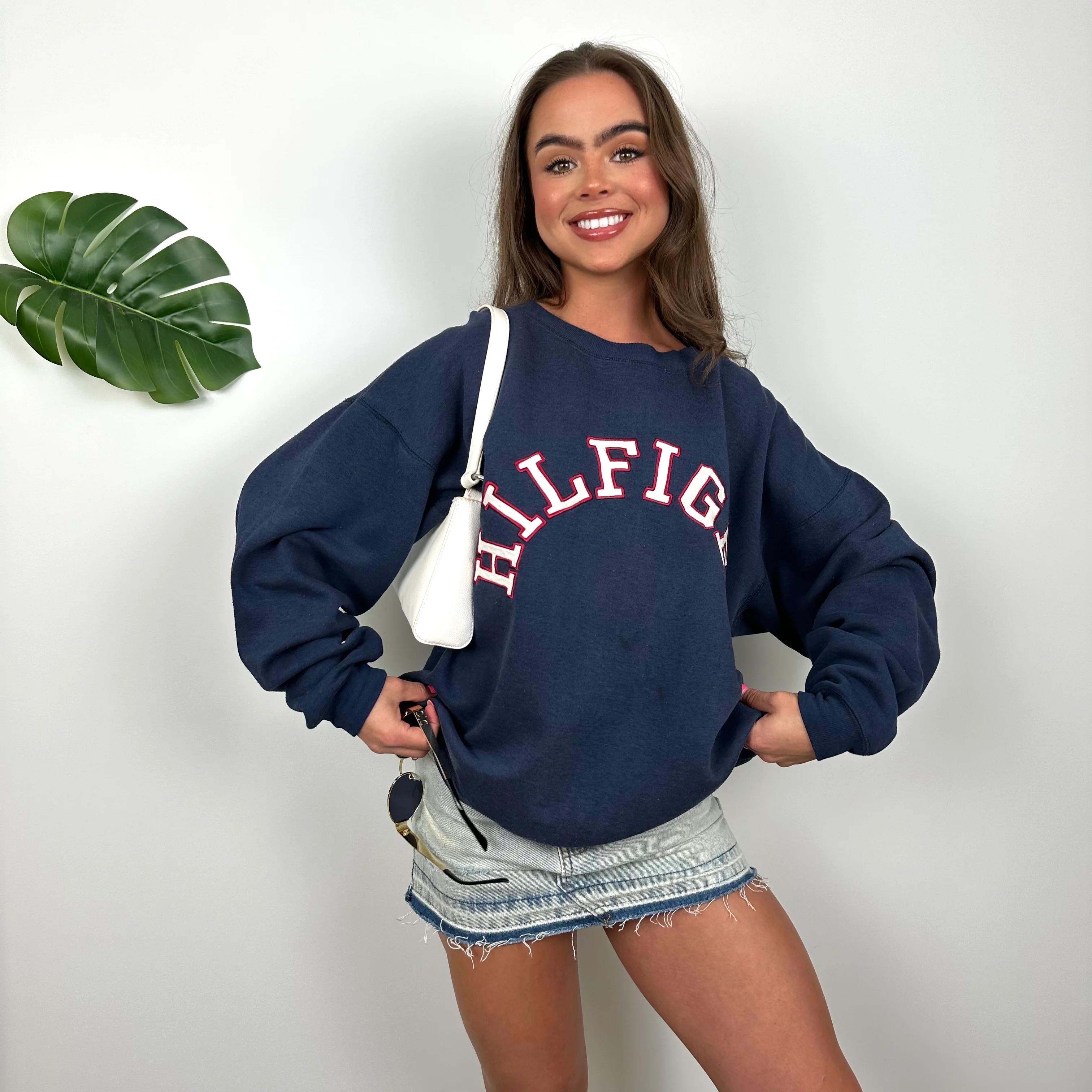 Tommy Hilfiger RARE Navy Embroidered Spell Out Sweatshirt (M) - Image 3
