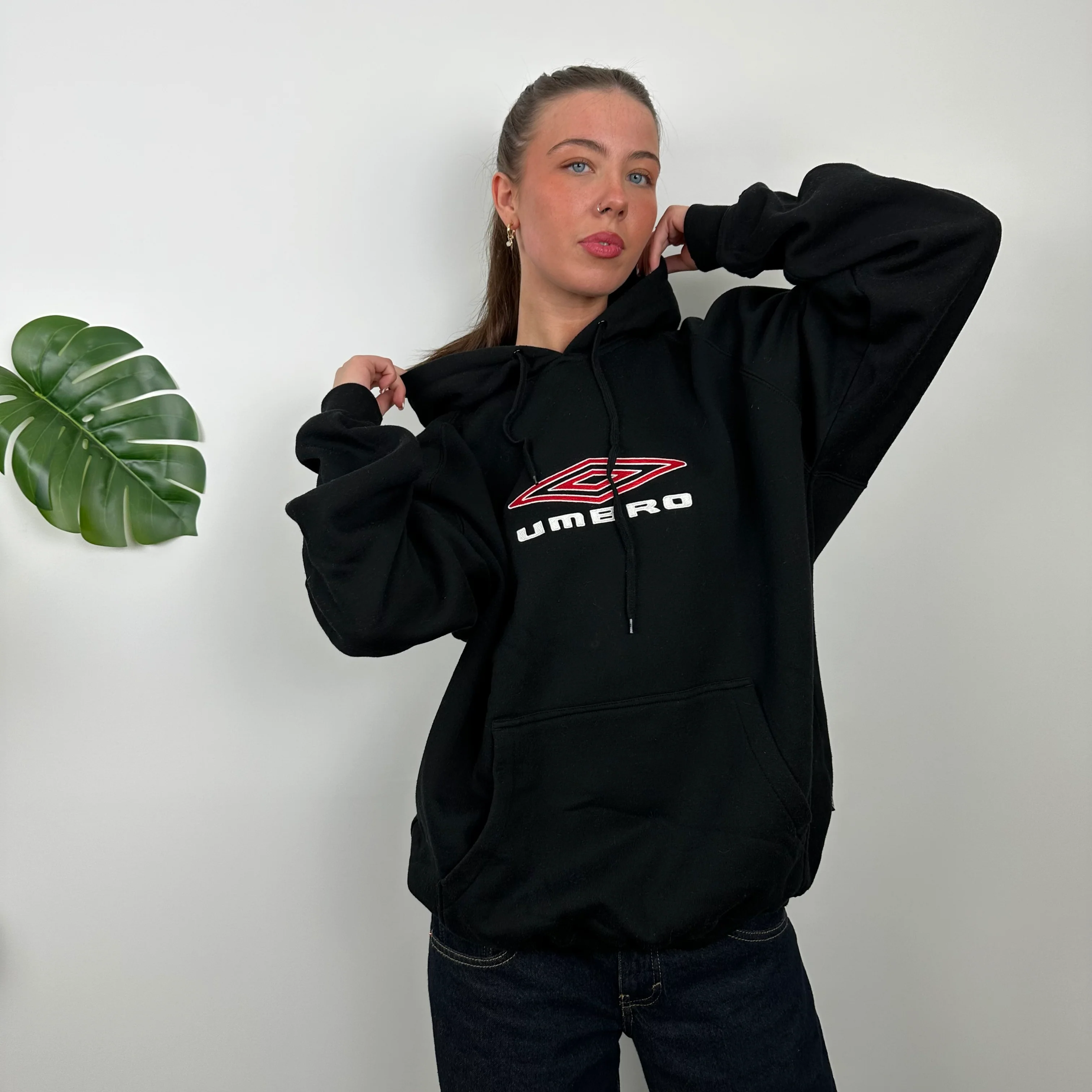 Umbro Black Embroidered Spell Out Hoodie (XL) - Image 3
