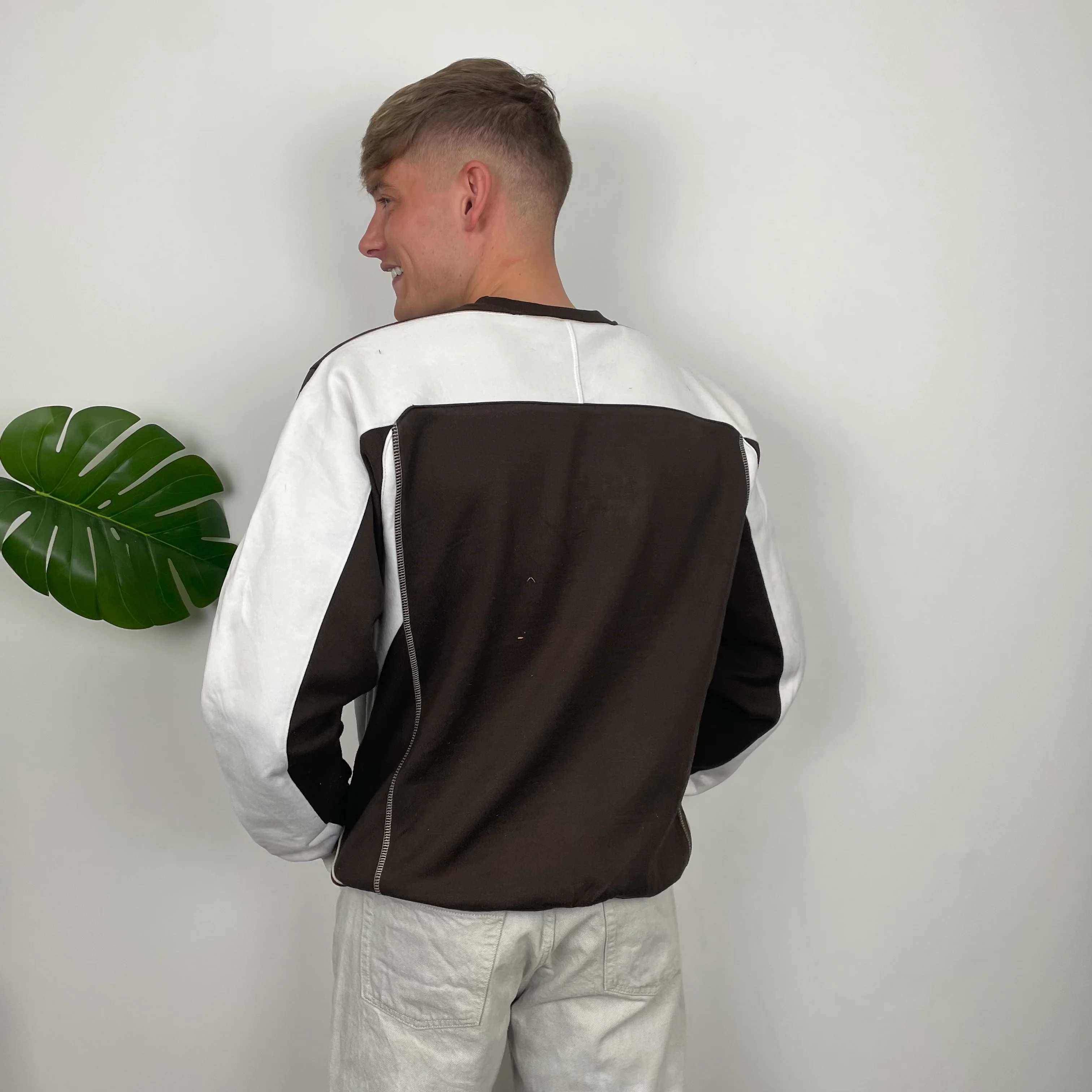 Umbro Brown Embroidered Spell Out Sweatshirt (L) - Image 7