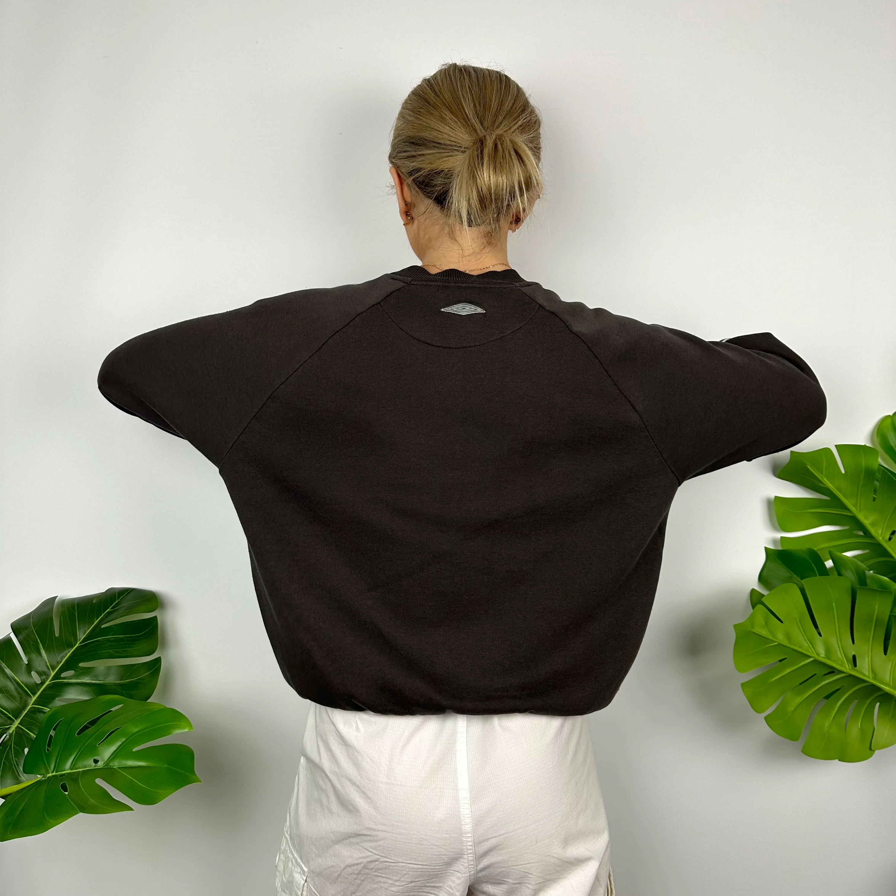Umbro Brown Embroidered Spell Out Sweatshirt (M) - Image 4