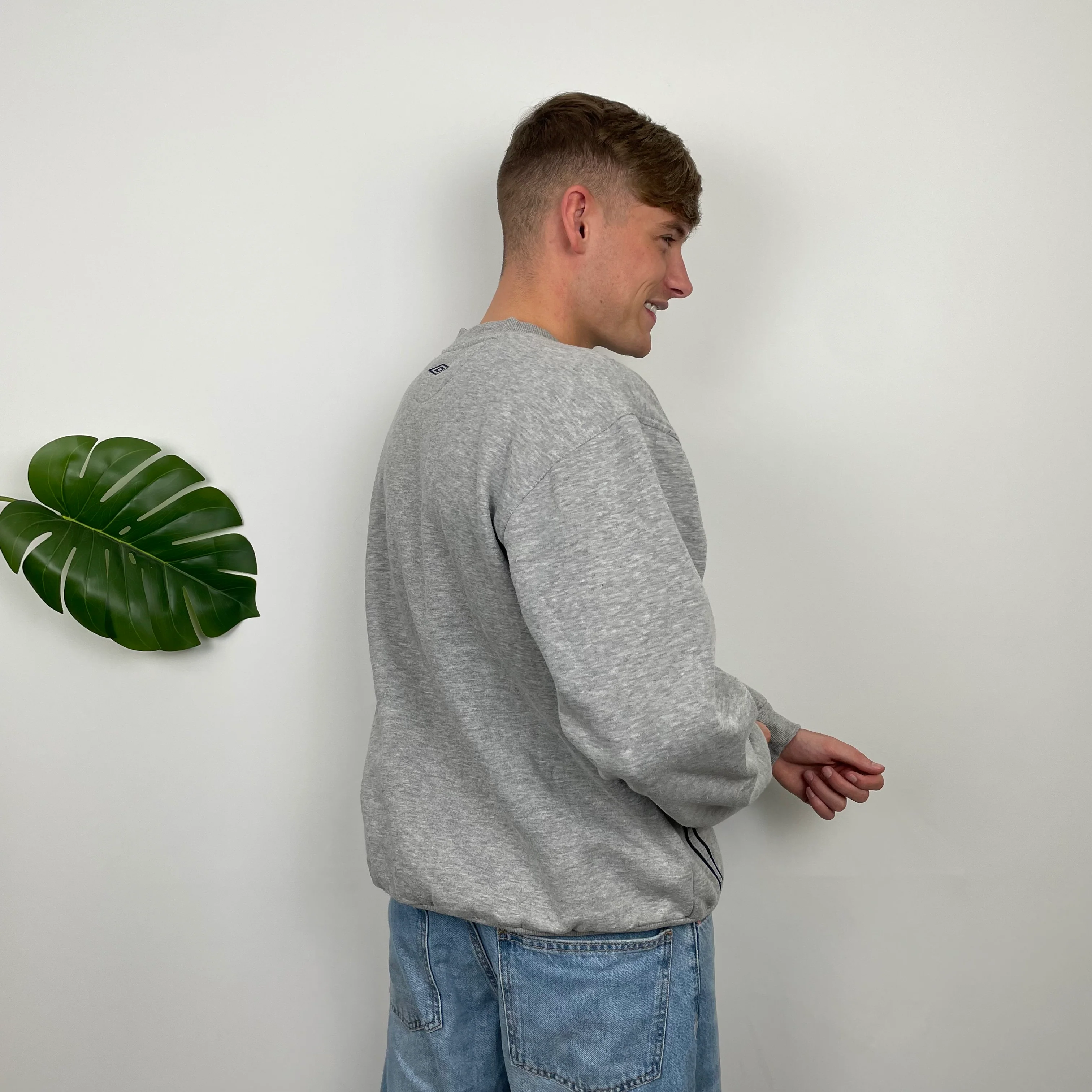 Umbro Grey Embroidered Spell Out Sweatshirt (L) - Image 5
