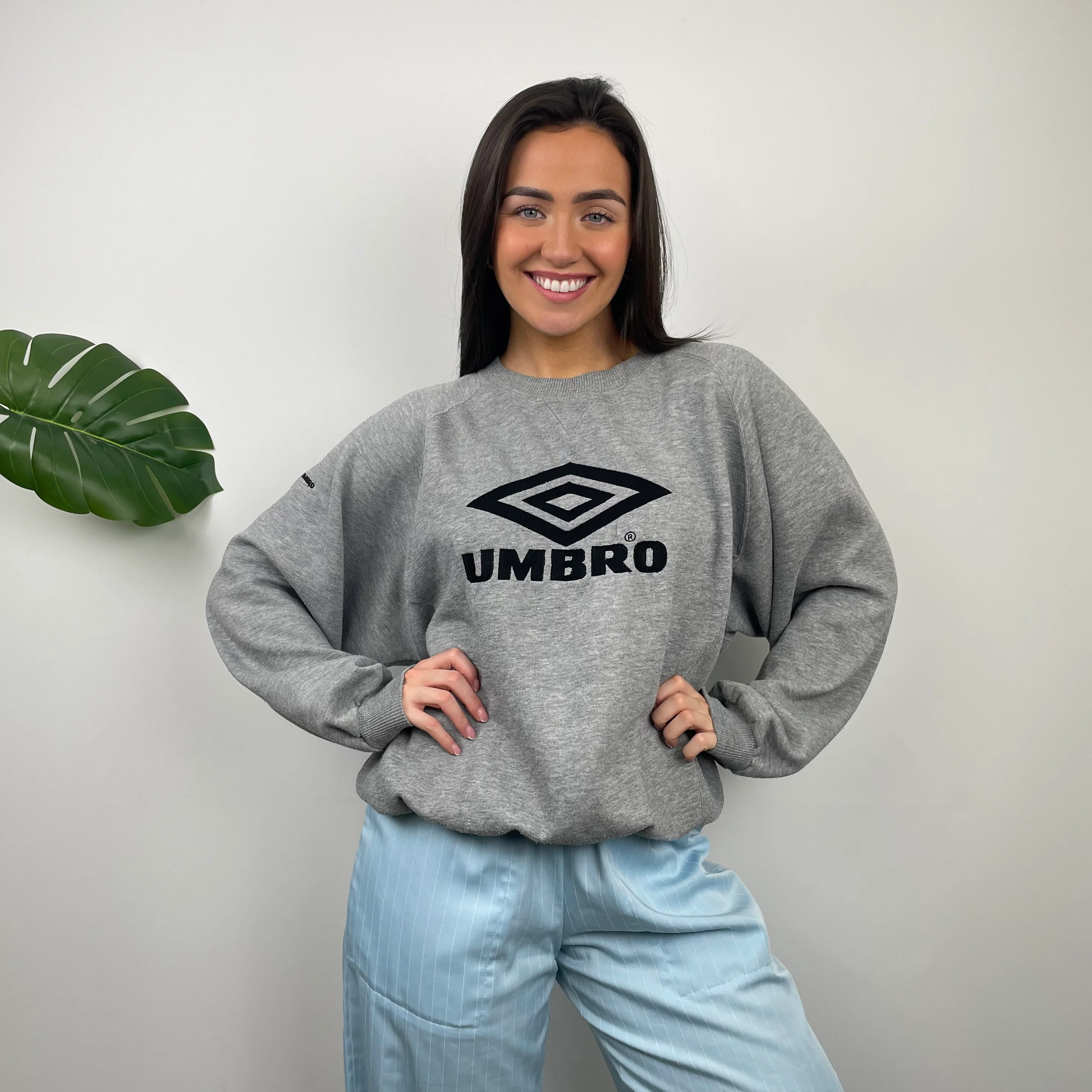 Umbro Grey Embroidered Spell Out Sweatshirt (M) - Image 2