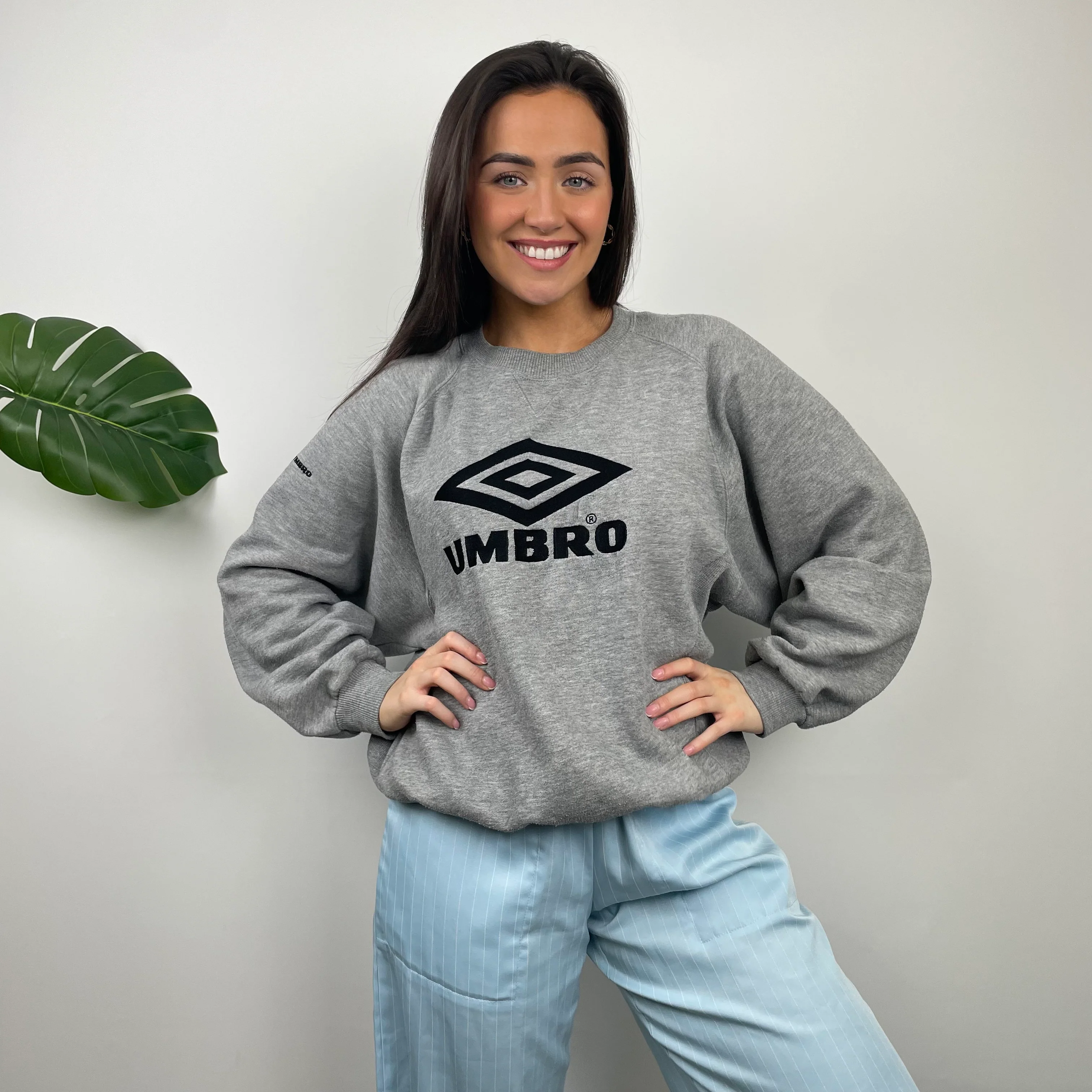 Umbro Grey Embroidered Spell Out Sweatshirt (M) - Image 7