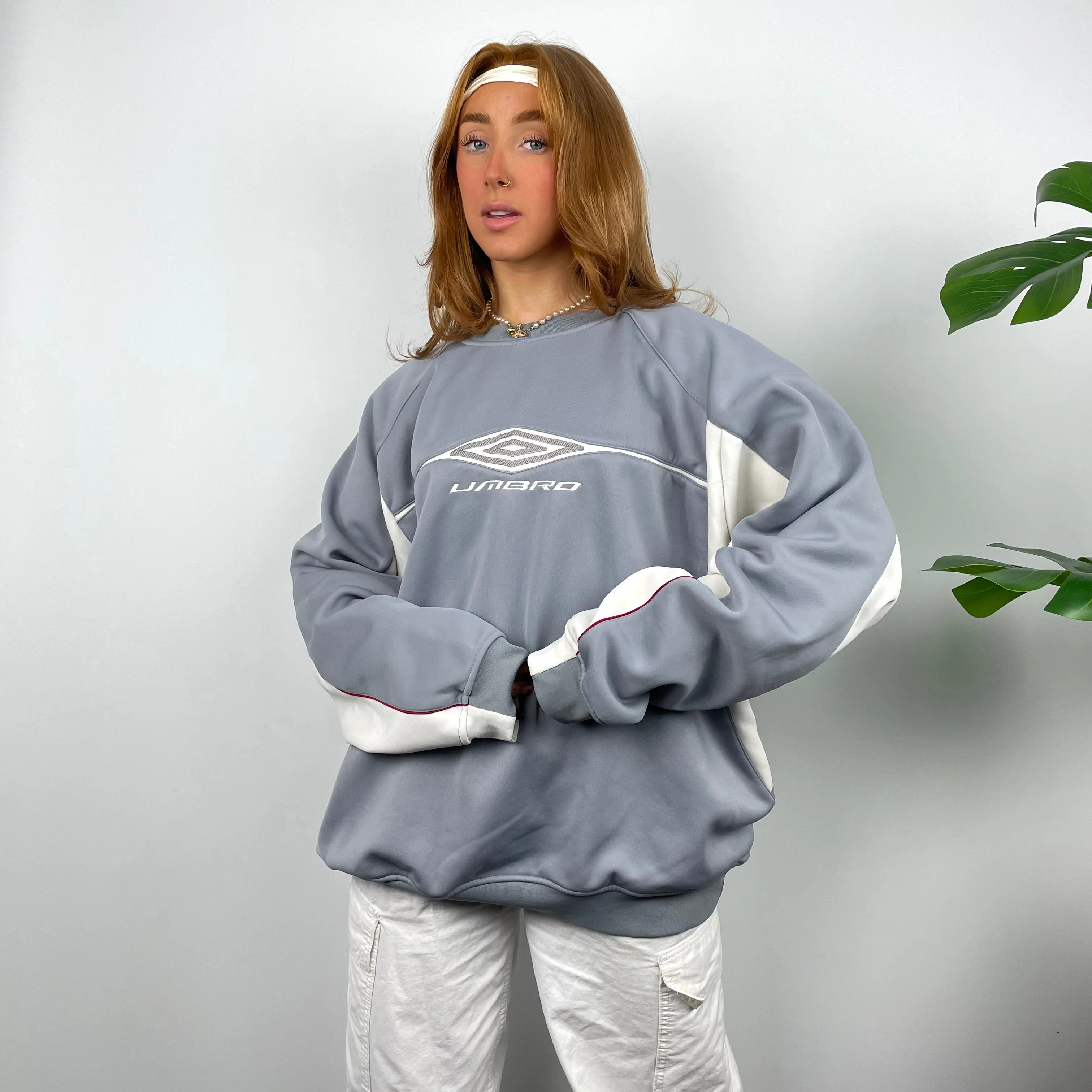 Umbro Grey Embroidered Spell Out Sweatshirt (L) - Image 5