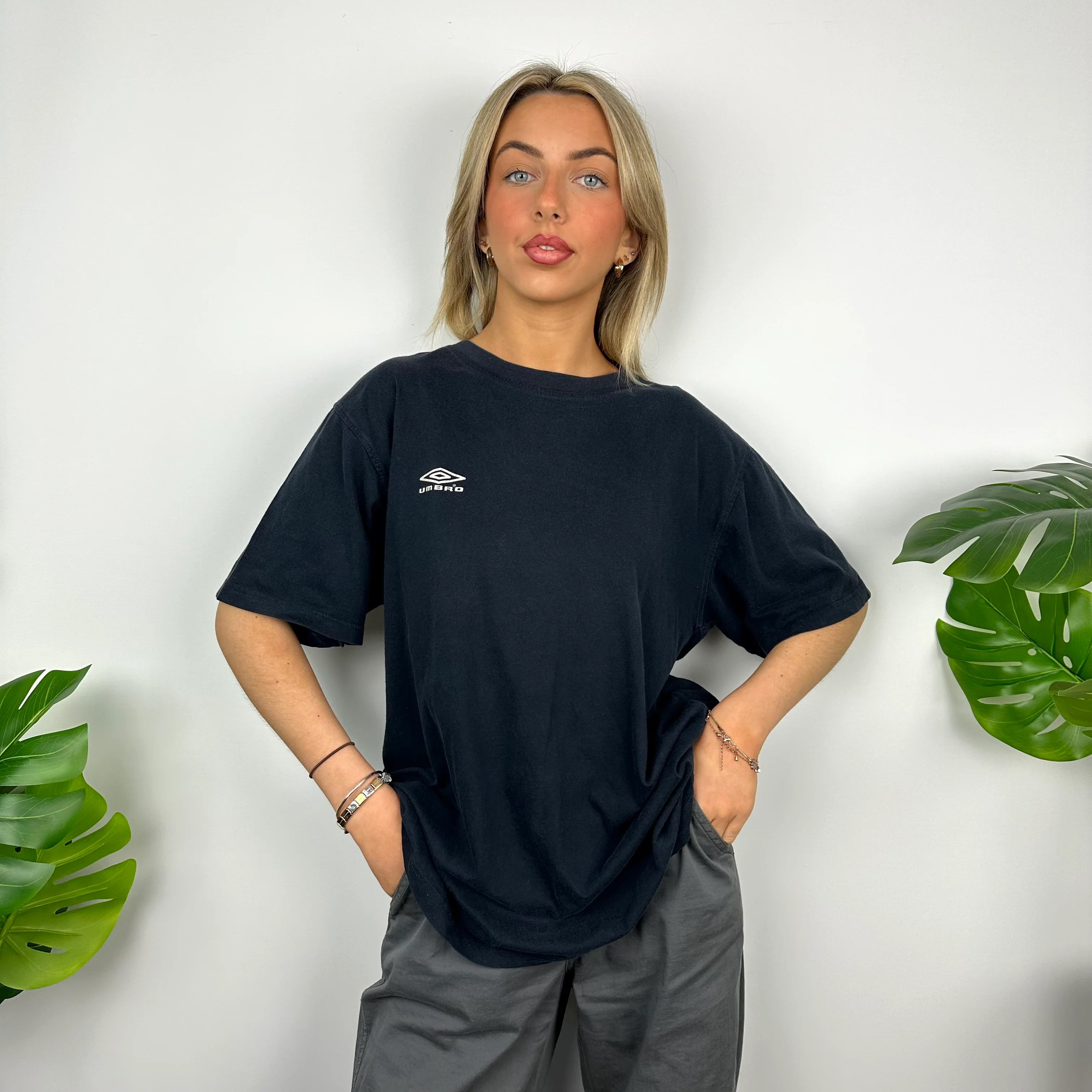 Umbro Navy Spell Out T Shirt (L) - Image 2