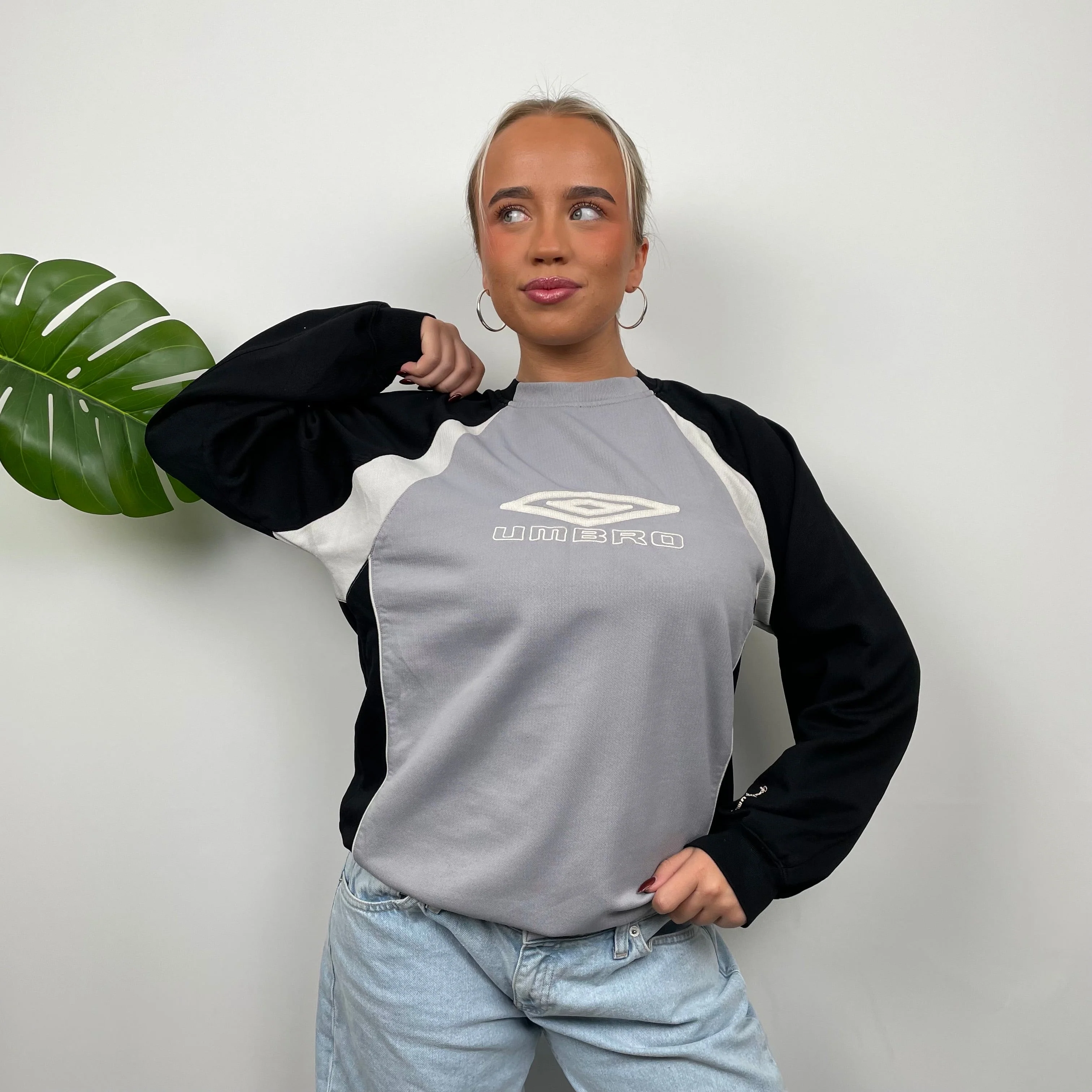 Umbro RARE Grey Embroidered Spell Out Sweatshirt (L) - Image 5