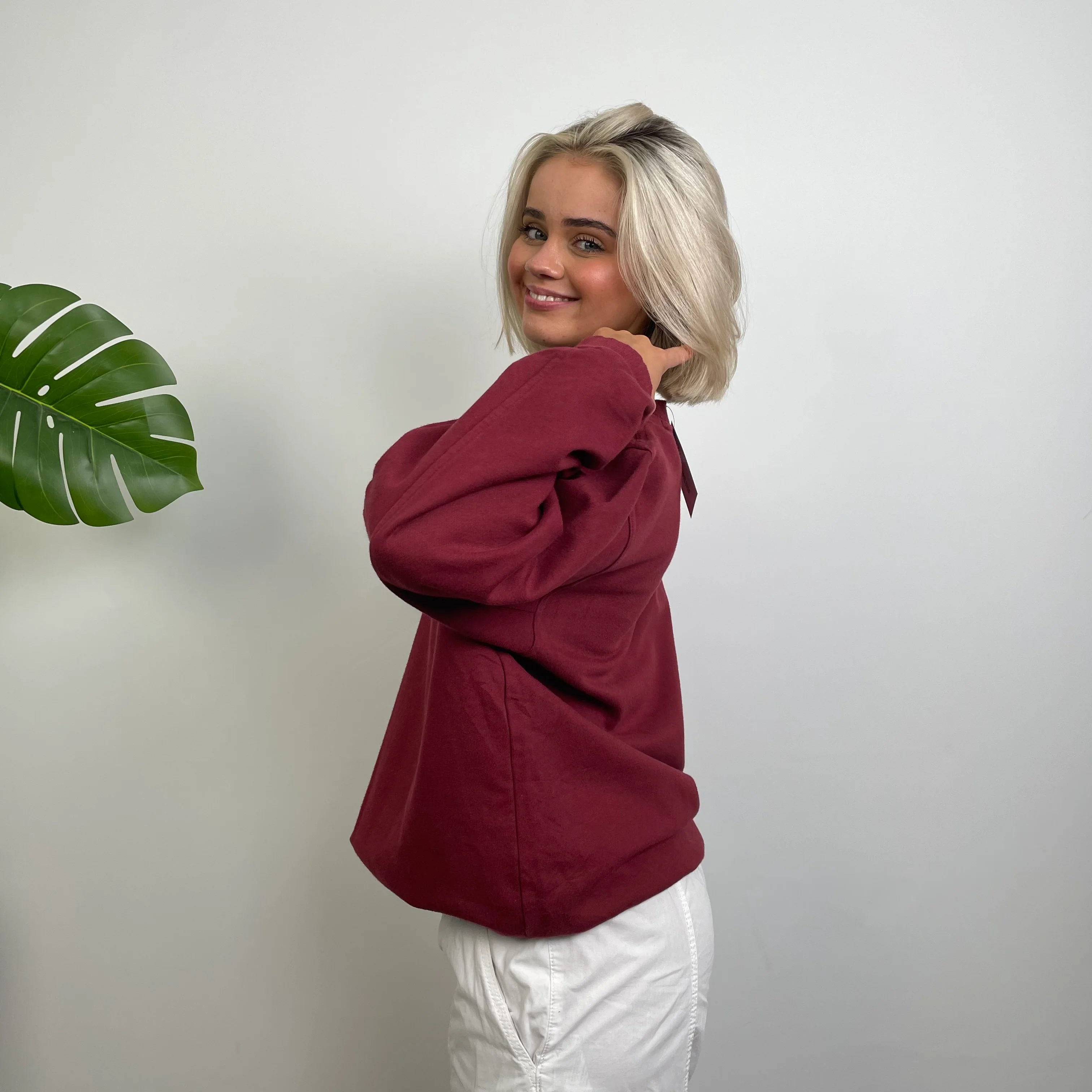 Umbro RARE Maroon Embroidered Spell Out Sweatshirt (L) - Image 4