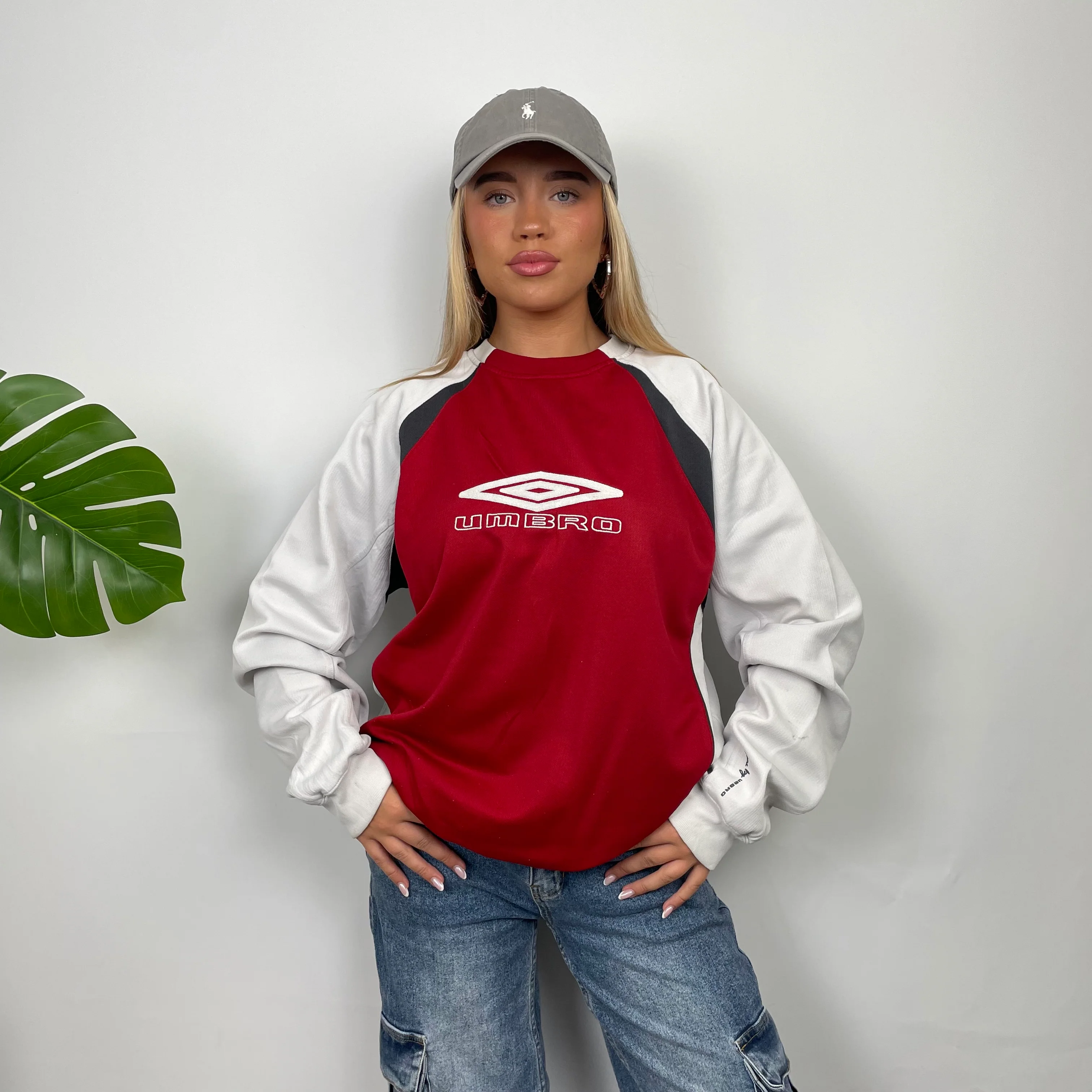 Umbro Red Embroidered Spell Out Sweatshirt (L) - Image 2