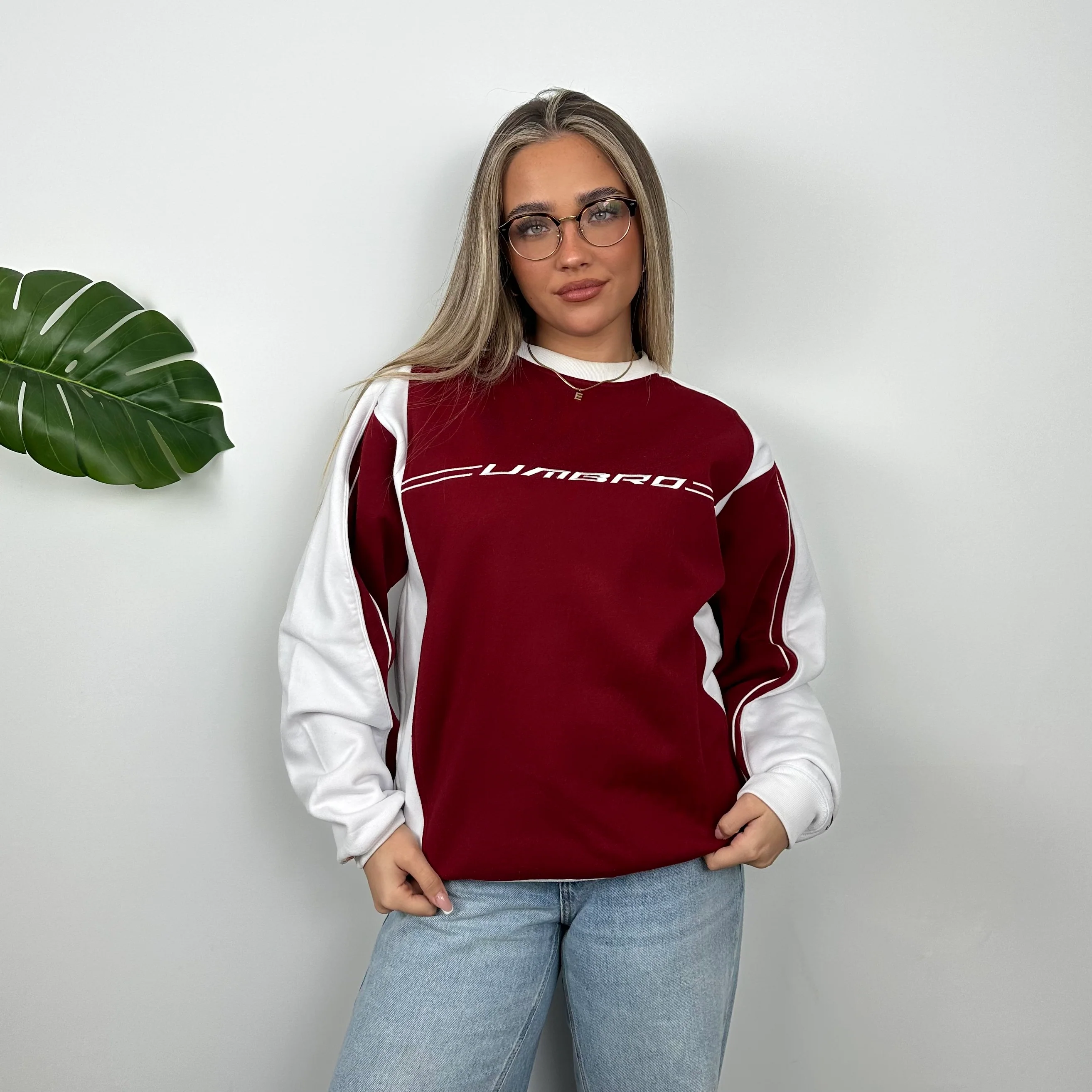 Umbro Red Embroidered Spell Out Sweatshirt (M)