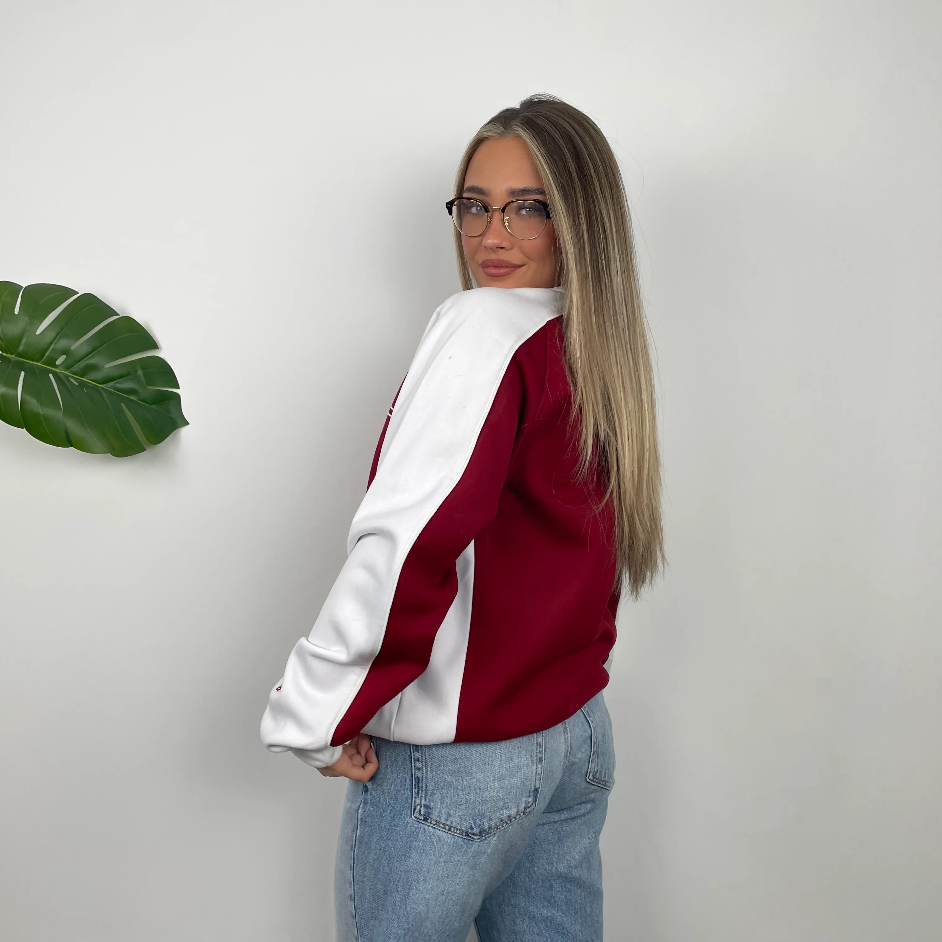 Umbro Red Embroidered Spell Out Sweatshirt (M) - Image 5