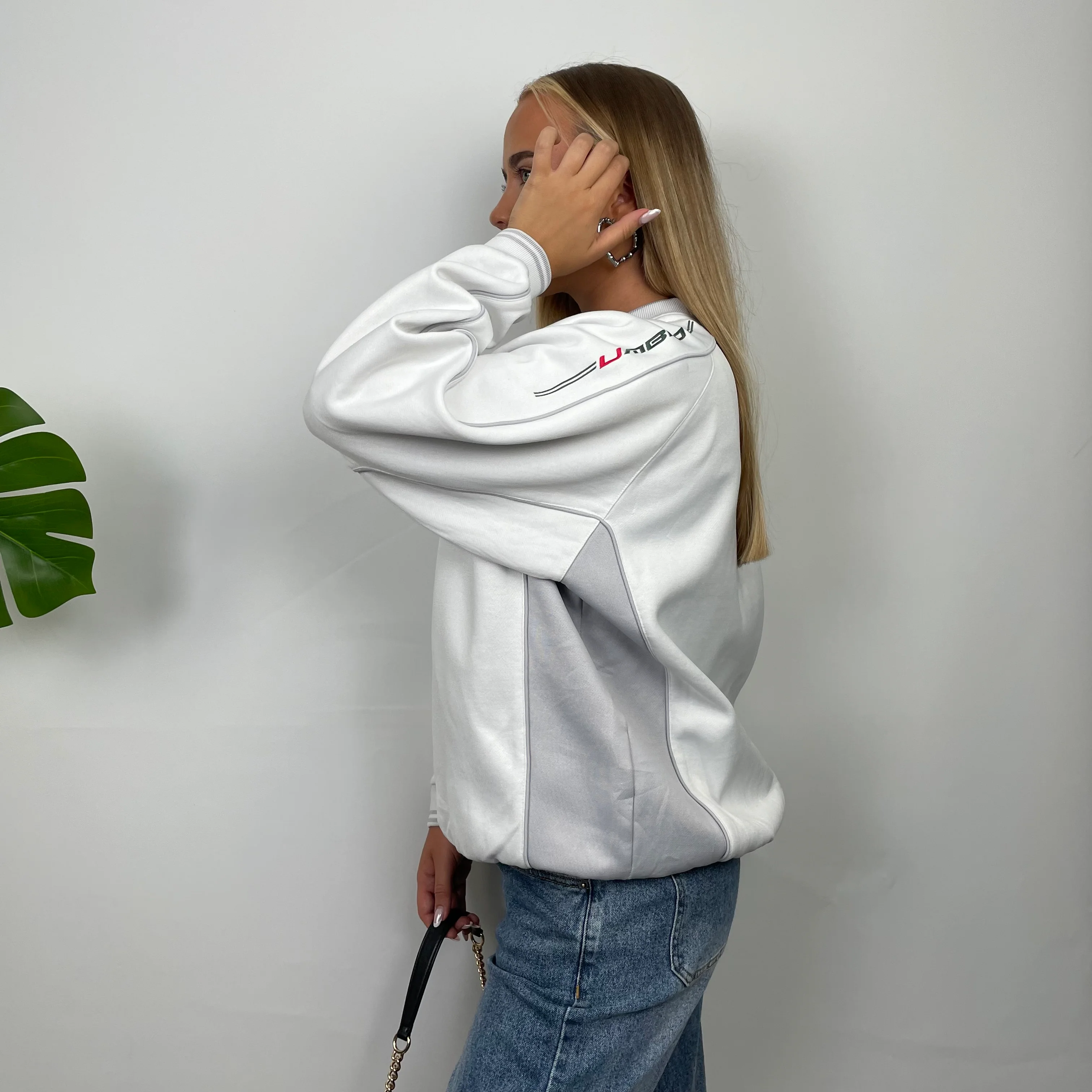 Umbro White Embroidered Spell Out Sweatshirt (L) - Image 4