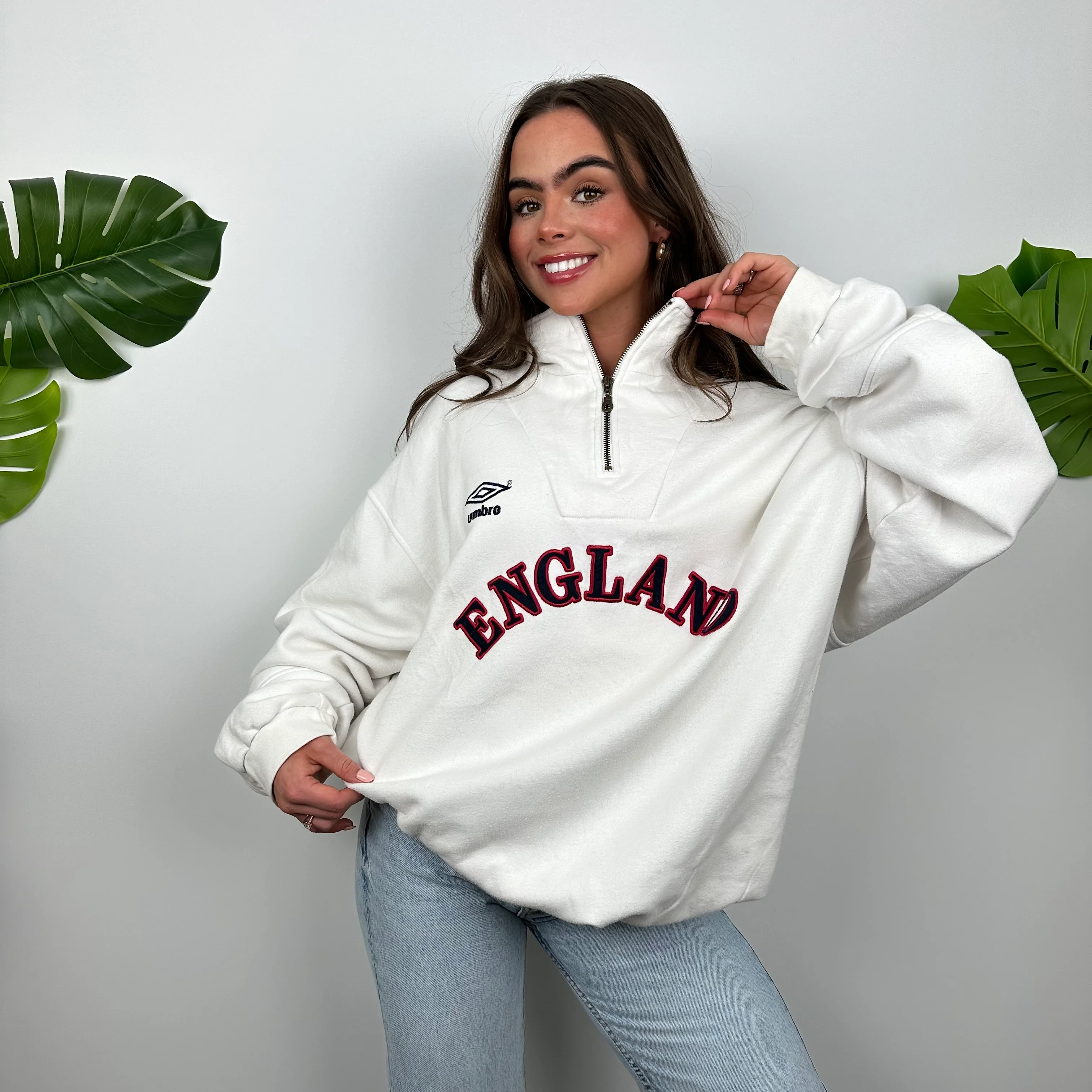 Umbro X England White Embroidered Spell Out Quarter Zip Sweatshirt (XL) - Image 2